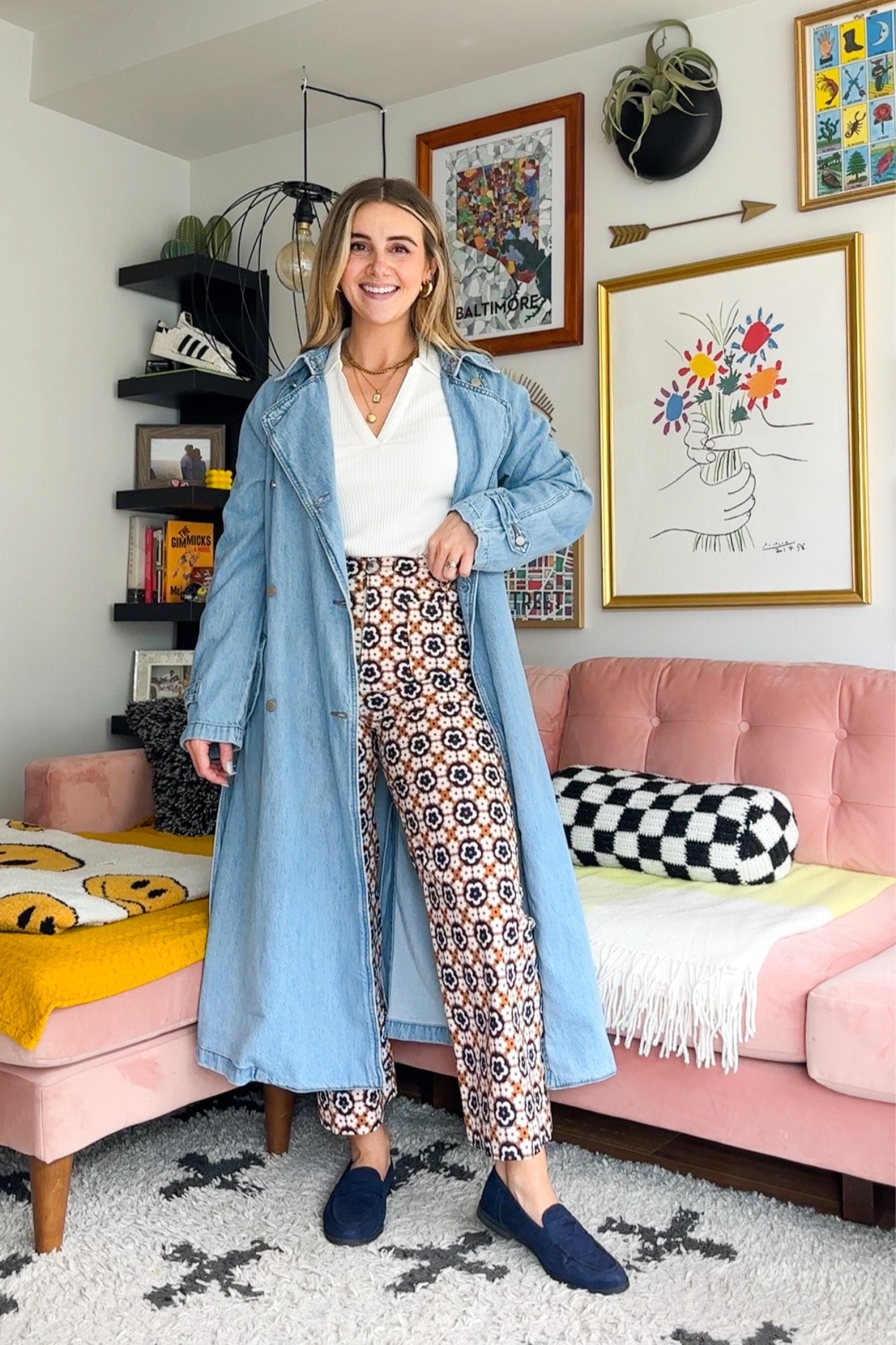 1 denim trench, 8 ways
Wearing a small in the trench
Small in the top
Usual 27 in pants 