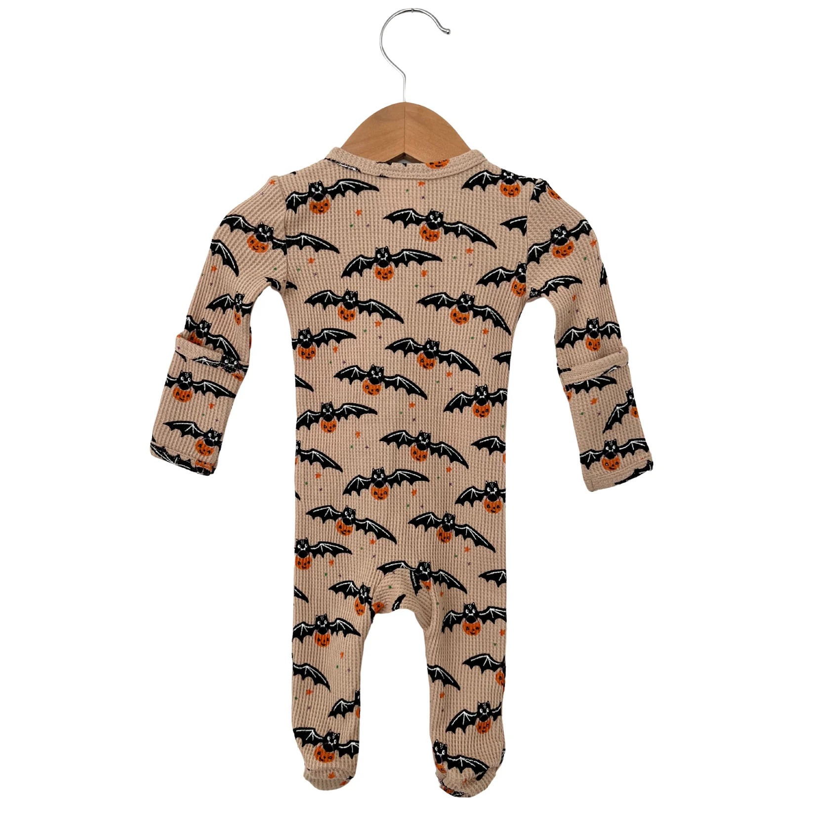 Organic Waffle Basic Zip Footie, Tan Trick or Treating Bat | SpearmintLOVE