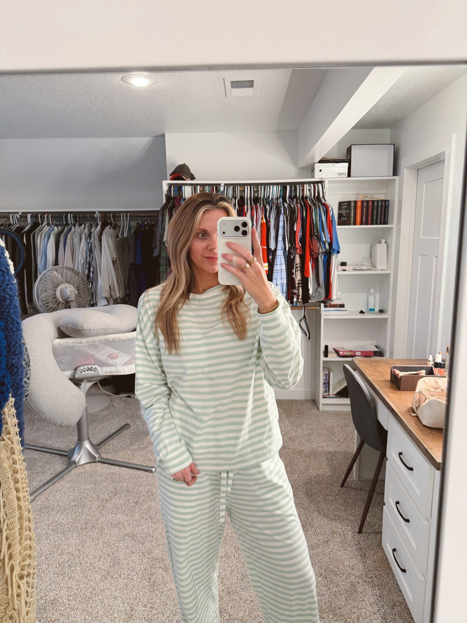 Have been living in this set all weekend 🤍☁️💫

#LTKdayinmylife #LTKootd #LTKmomlife