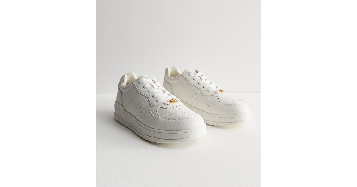 White Low Top Chunky Trainers | New Look | New Look (UK)