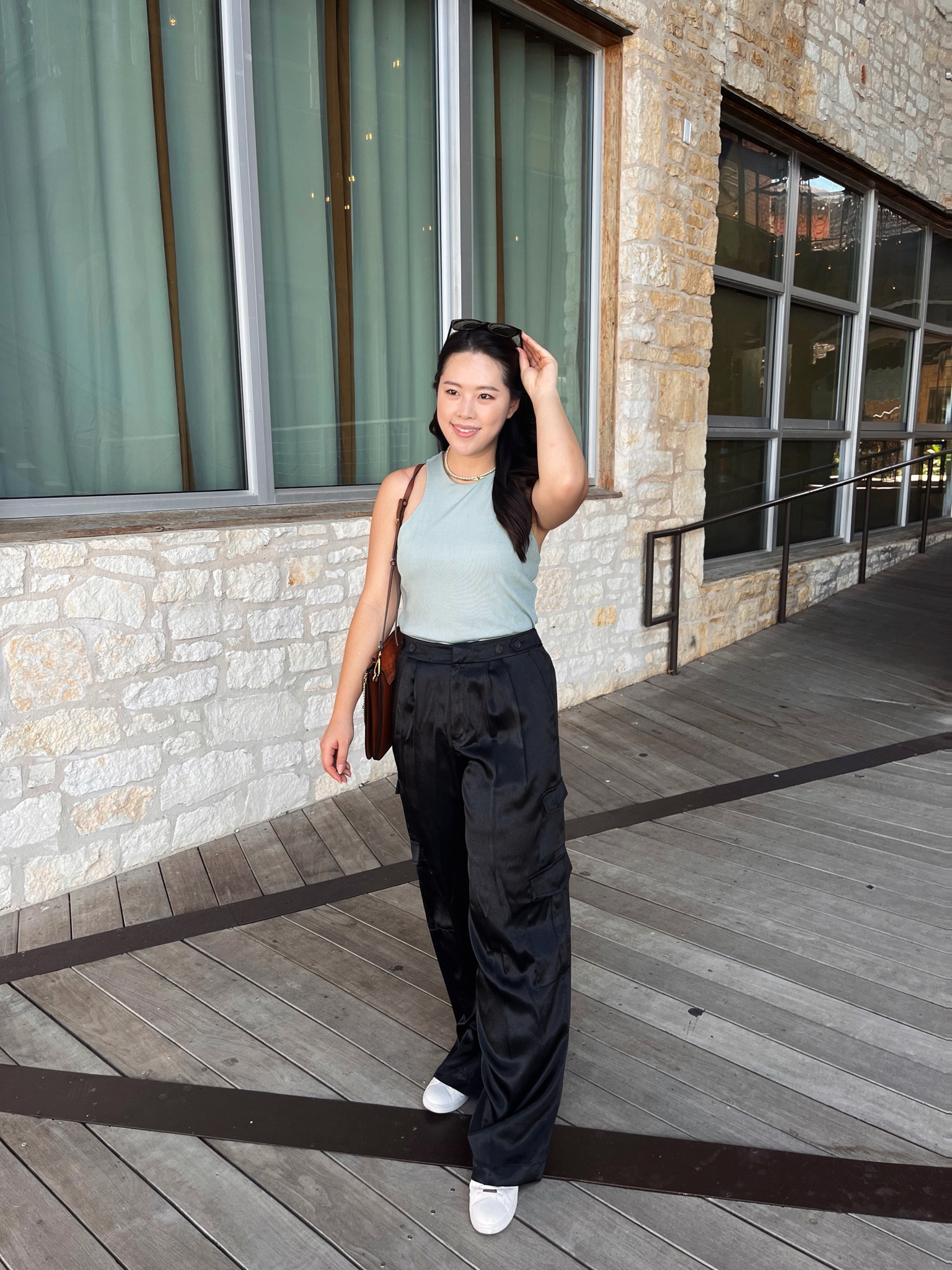 Haven’t worn cargo pants since the early 2000s! Are you feeling this cargo trend? 

#LTKfindsunder50 #LTKstyletip
