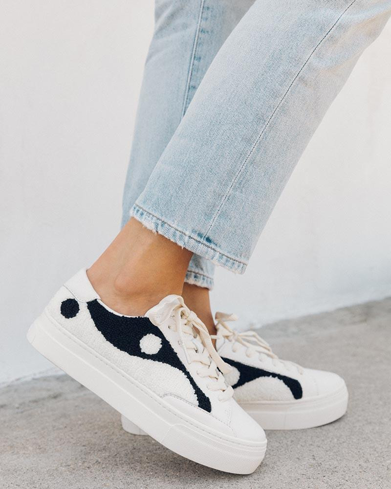Yin Yang Platform Sneaker | Soludos