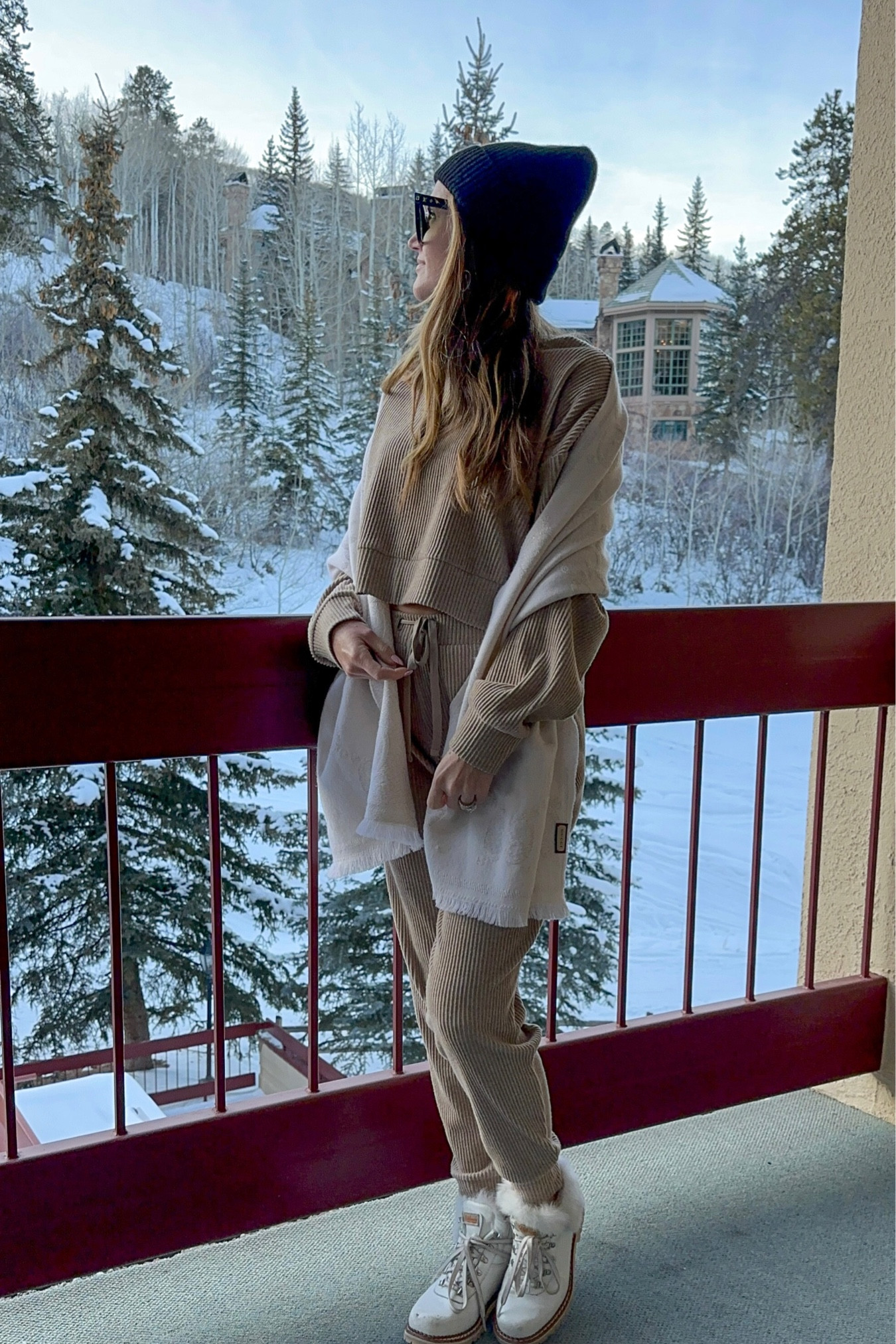 Love this set by Alo. I ordered small bottom and medium top. #travelclothes #travel #aloyoga #casual 

#LTKtravel #LTKsalealert #LTKfindsunder100