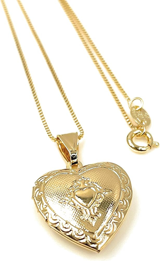 Vintage Gold Heart Photo Locket Pendant Necklace 18K Gold Plated Chain Jewelry for Women | Amazon (US)