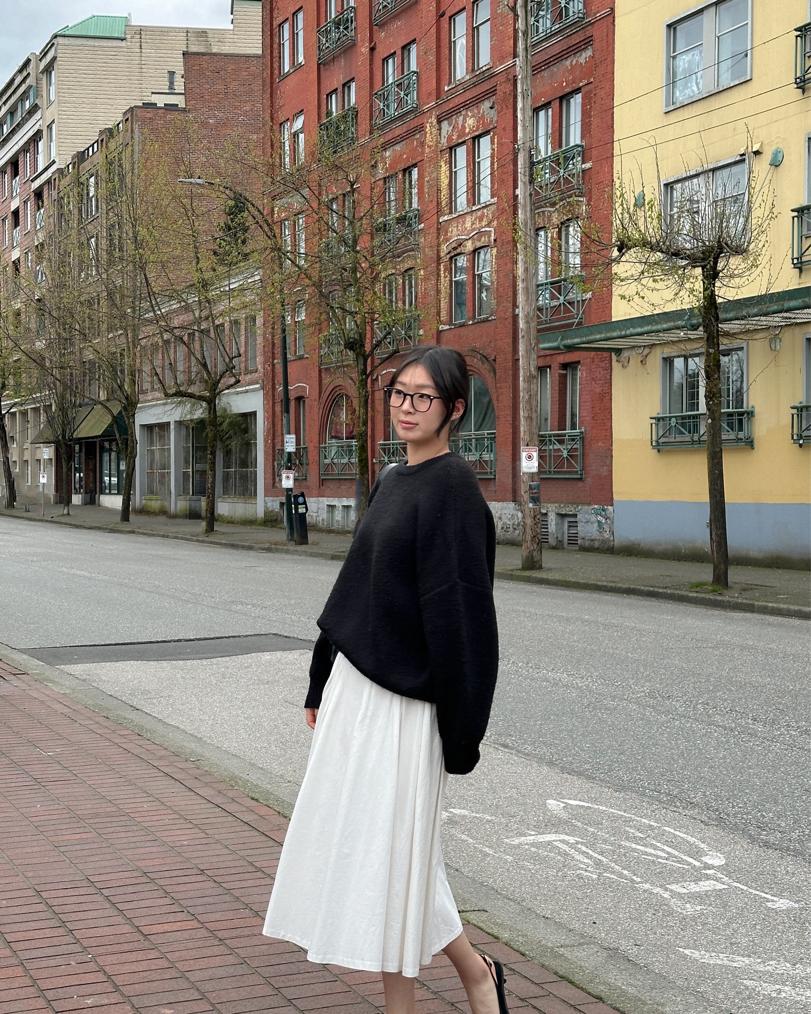 midi skirt >>> mini skirts

#LTKitbag #LTKstyletip #LTKAsia