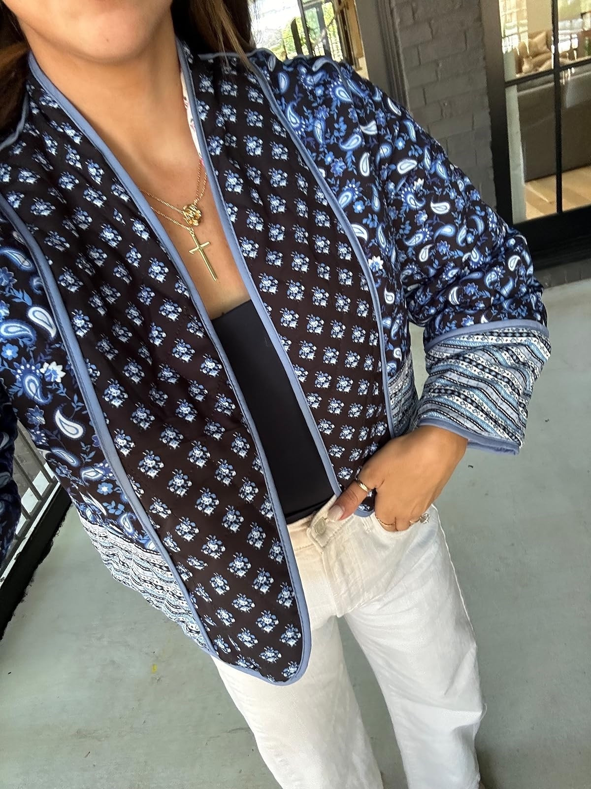 The viral jacket we’ve been seeing everywhere!

medium

Amazon, amazon styles, amazon fall jacket, fall jacket finds, casual style, cute jacket, quilted jacket, neutral fashion, Dede Raad, dress up buttercup, Nashville, mom of 3

#LTKFindsUnder100 #LTKSaleAlert #LTKFindsUnder50