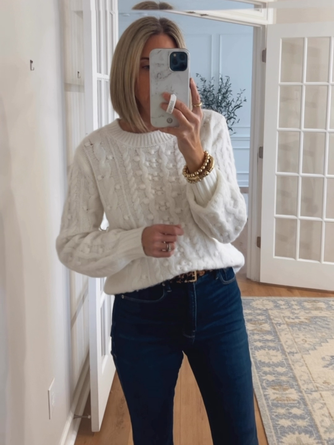 70% off White cable knit sweater 
Wearing a small
Dark wash jeans in a 4



#LTKSaleAlert #LTKStyleTip #LTKFindsUnder50