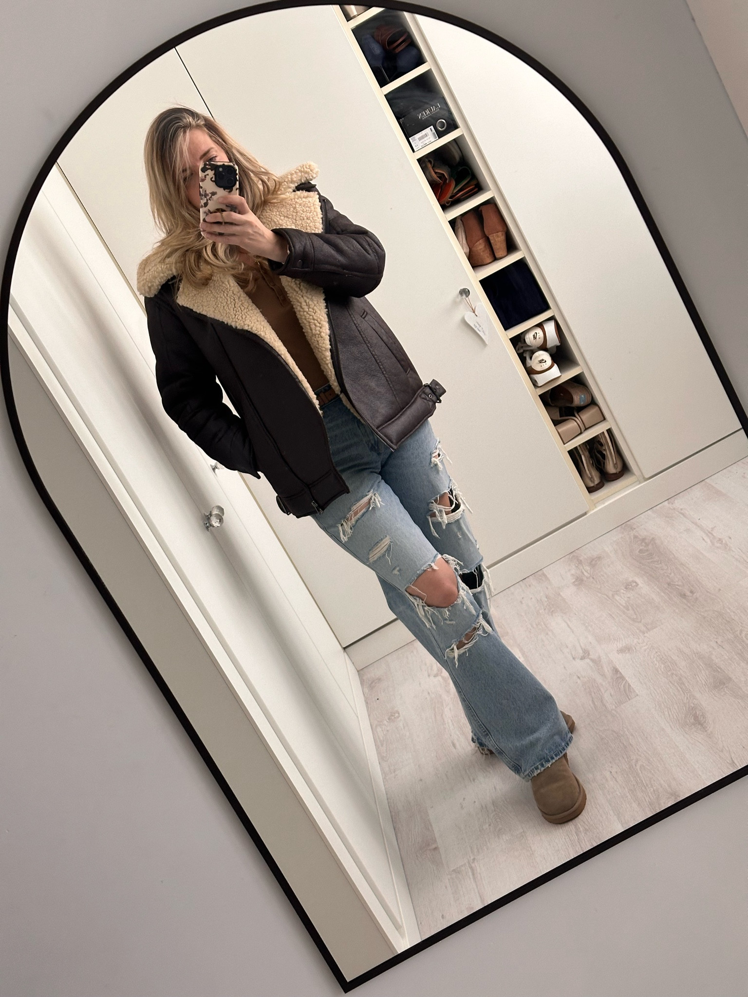 Cosy autumn outfit



#LTKstyletip #LTKSeasonal #LTKover40