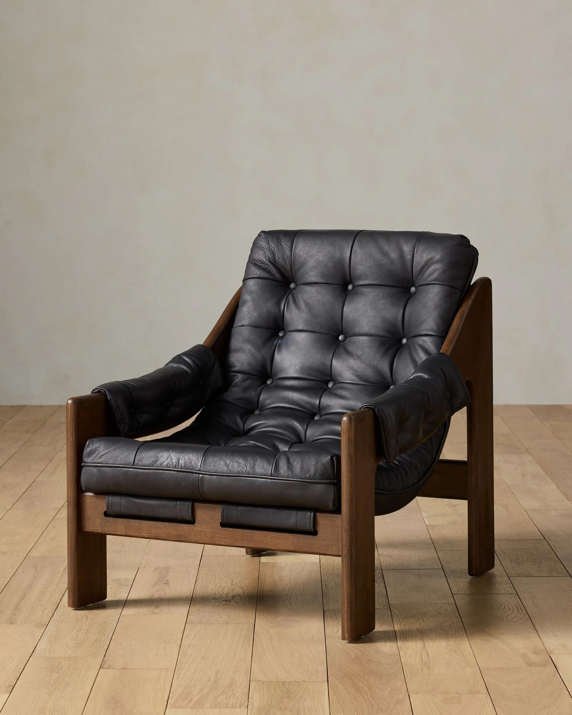 Heston Sling Chair | Joon Loloi | Joon Loloi