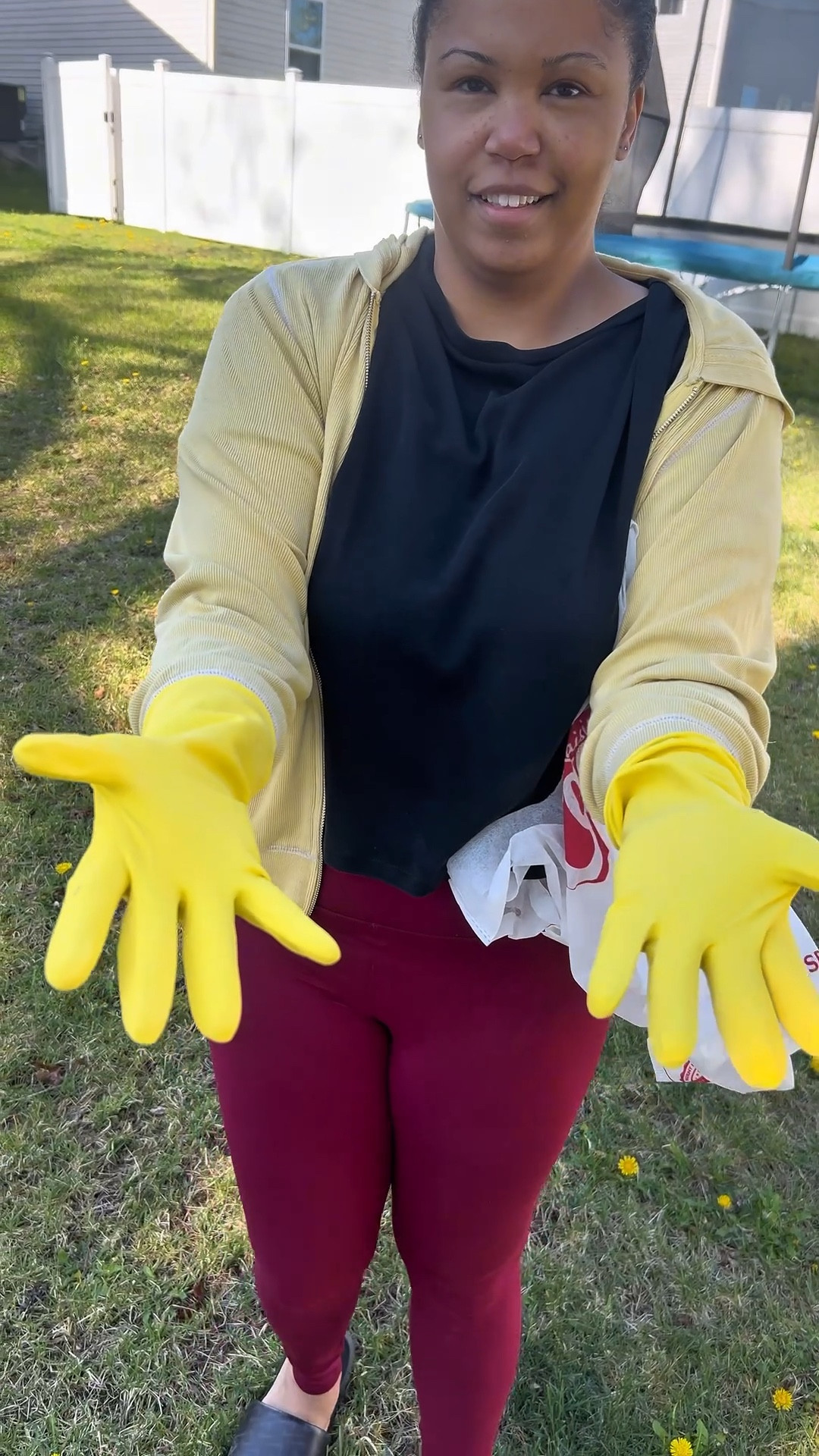 Cleaning gloves that can be used for inside the home and outside the home ￼

#LTKHome