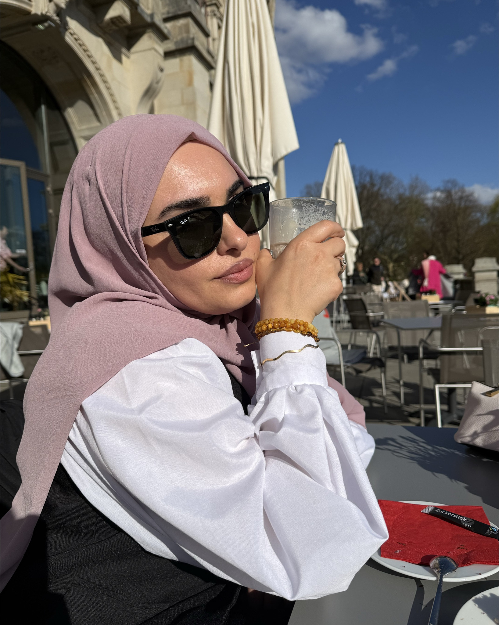 Sunny Day - GlassesDay 👓 

#LTKeurope #LTKstyletip #LTKbeauty