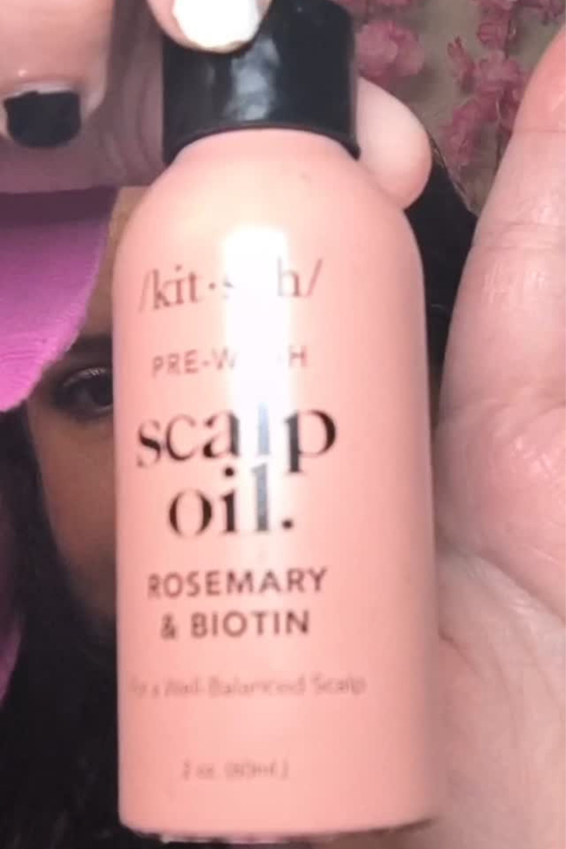 @mykitsch Scalp Oil with Rosemary + Biotin. No parabens, phthalates, silicone, sulfates and artificial fragrance. I've seen a significant difference in my scalp while using this product. The LINK IS IN MY BIO - under Kitsch. #scalpoil #kitsch #kitschmyhair #kitschaffiliate #hair
#beauty