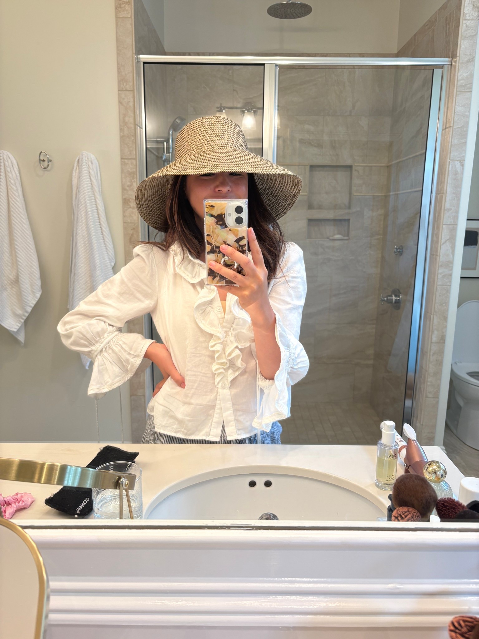 Cutest little sun hat for under $20!



#LTKSummerEdit #LTKFindsUnder50 #LTKSeasonal