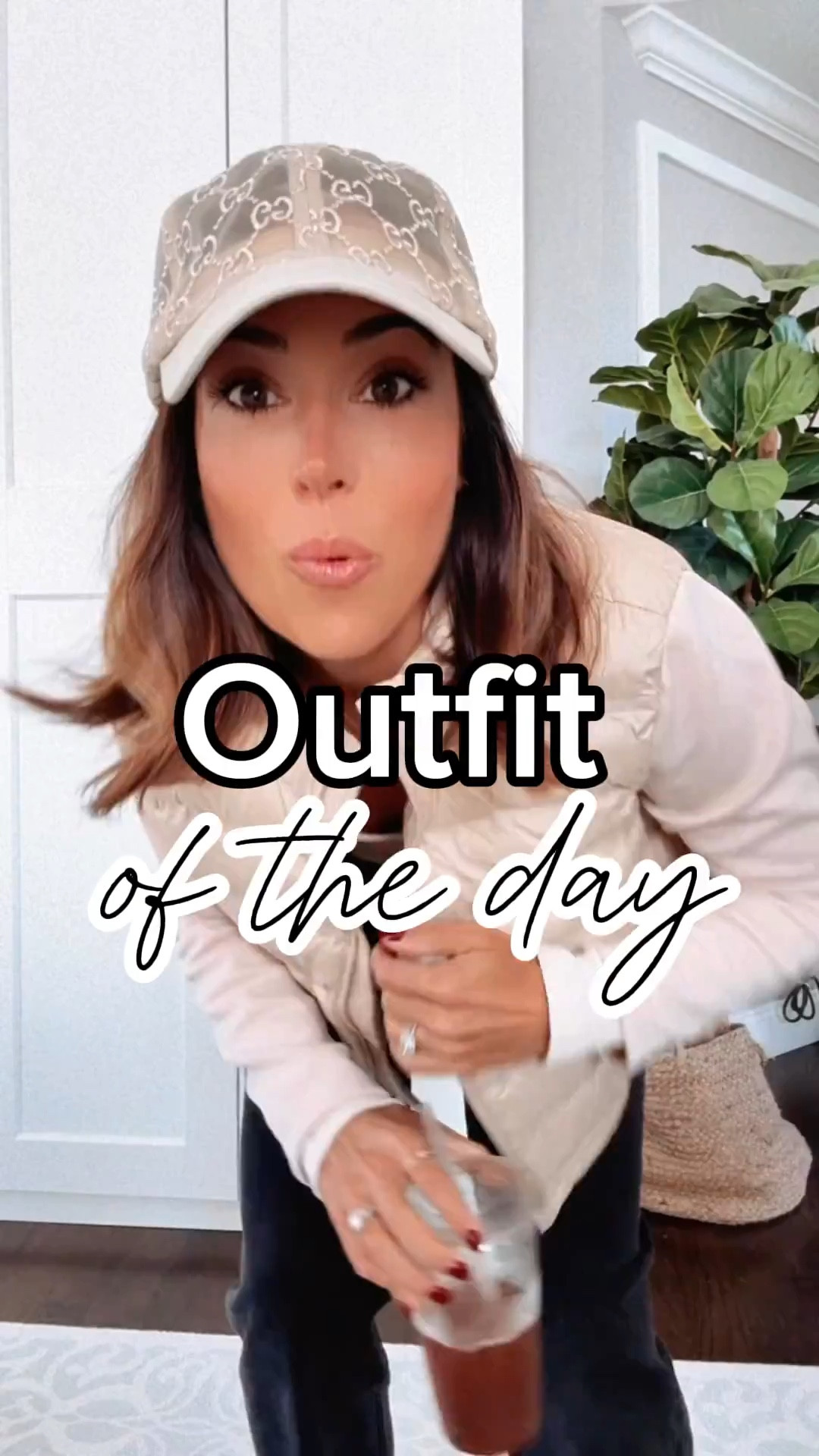 This is seriously the cutest jacket! So lightweight and available in three colors. Amazon find.

#LTKFindsUnder50 #LTKStyleTip #LTKFindsUnder100