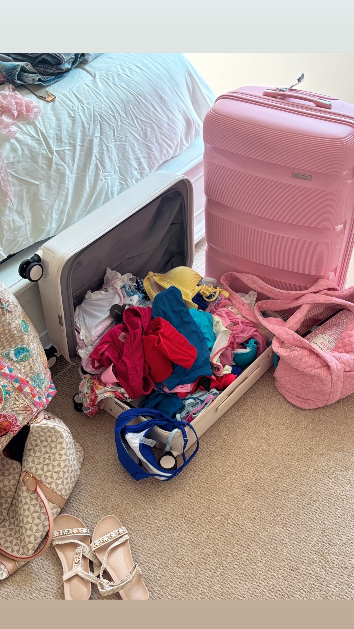 is an entire suitcase full of just bathing suits for the weekend too much? 😅👙 #summer #summer2025 #fourthofjuly #4thofjuly #swim #beach #summertime #travel #vacationn

#LTKSeasonal #LTKTravel #LTKFindsUnder50