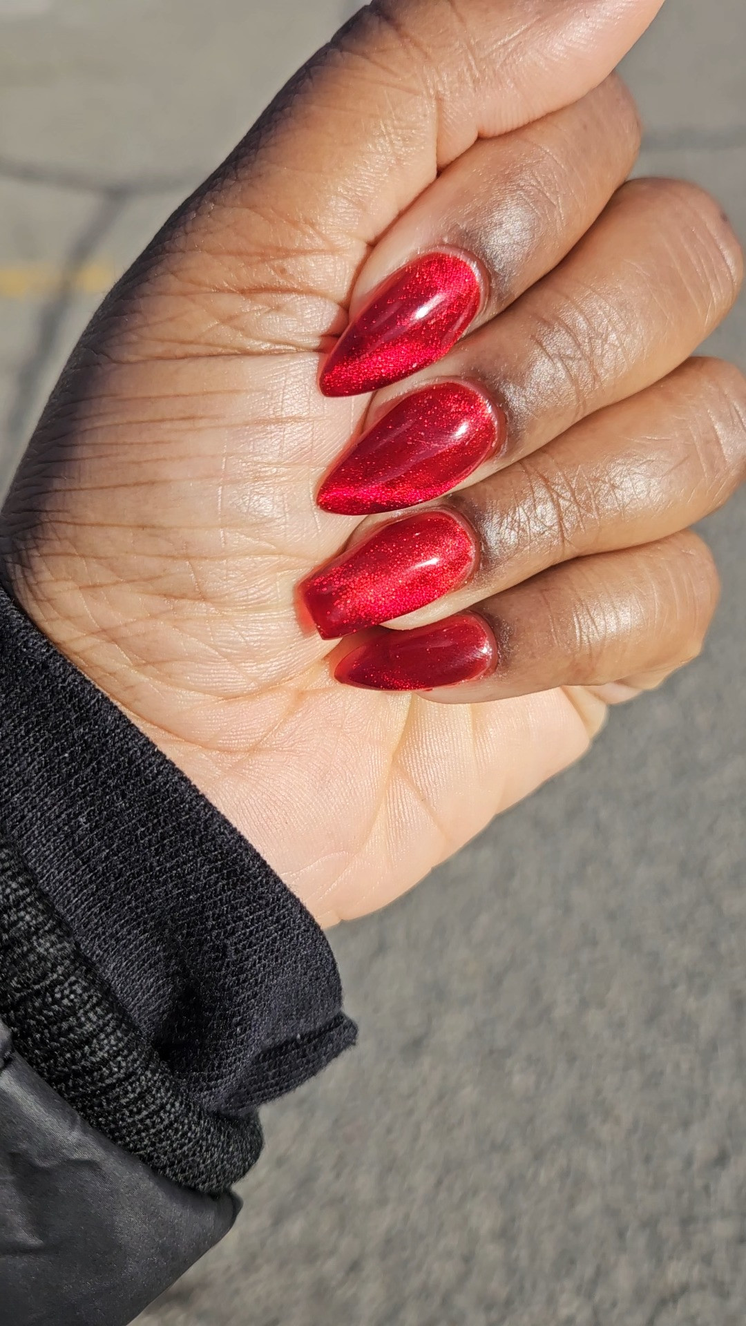 RED NAILLSSS omgsh a total dream! cateye nails, everyday easy nailpolish  

 #LTKselfcare #LTKOver40 #LTKBeauty