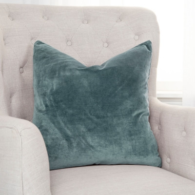 Home Accents Velvet Throw Pillow | Ashley Homestore