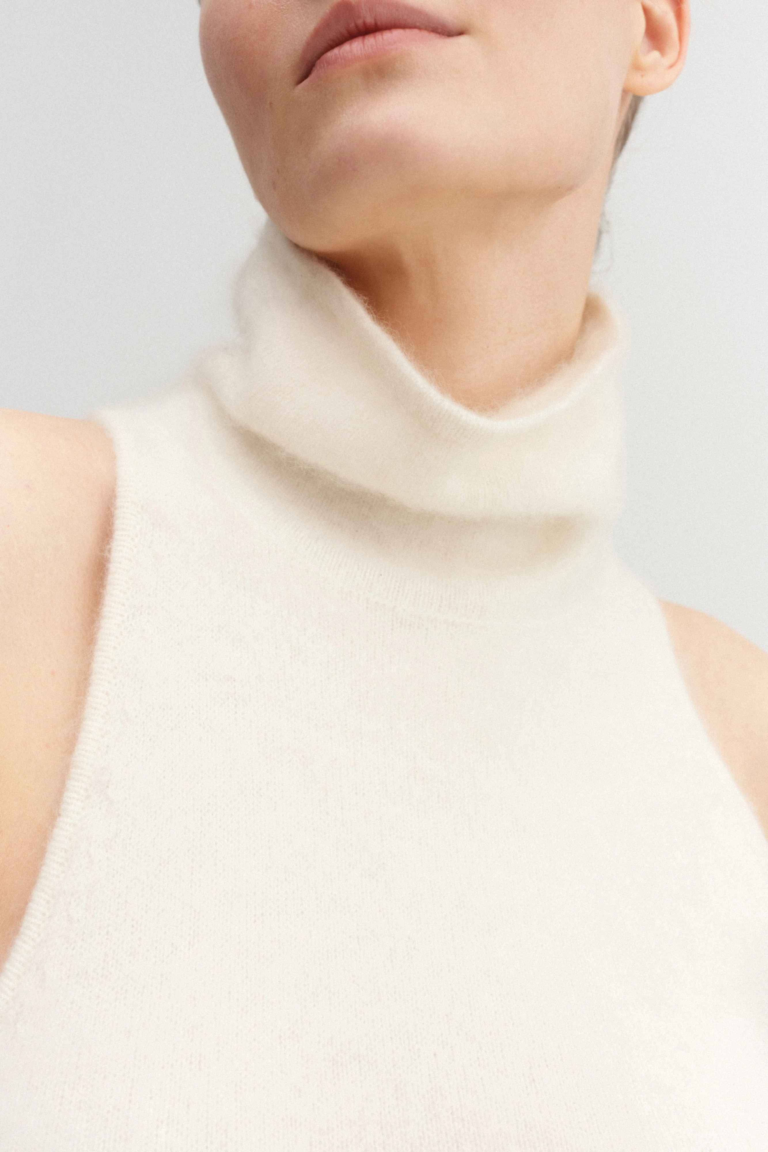 Vida Brushed Top, cream | Almada Label