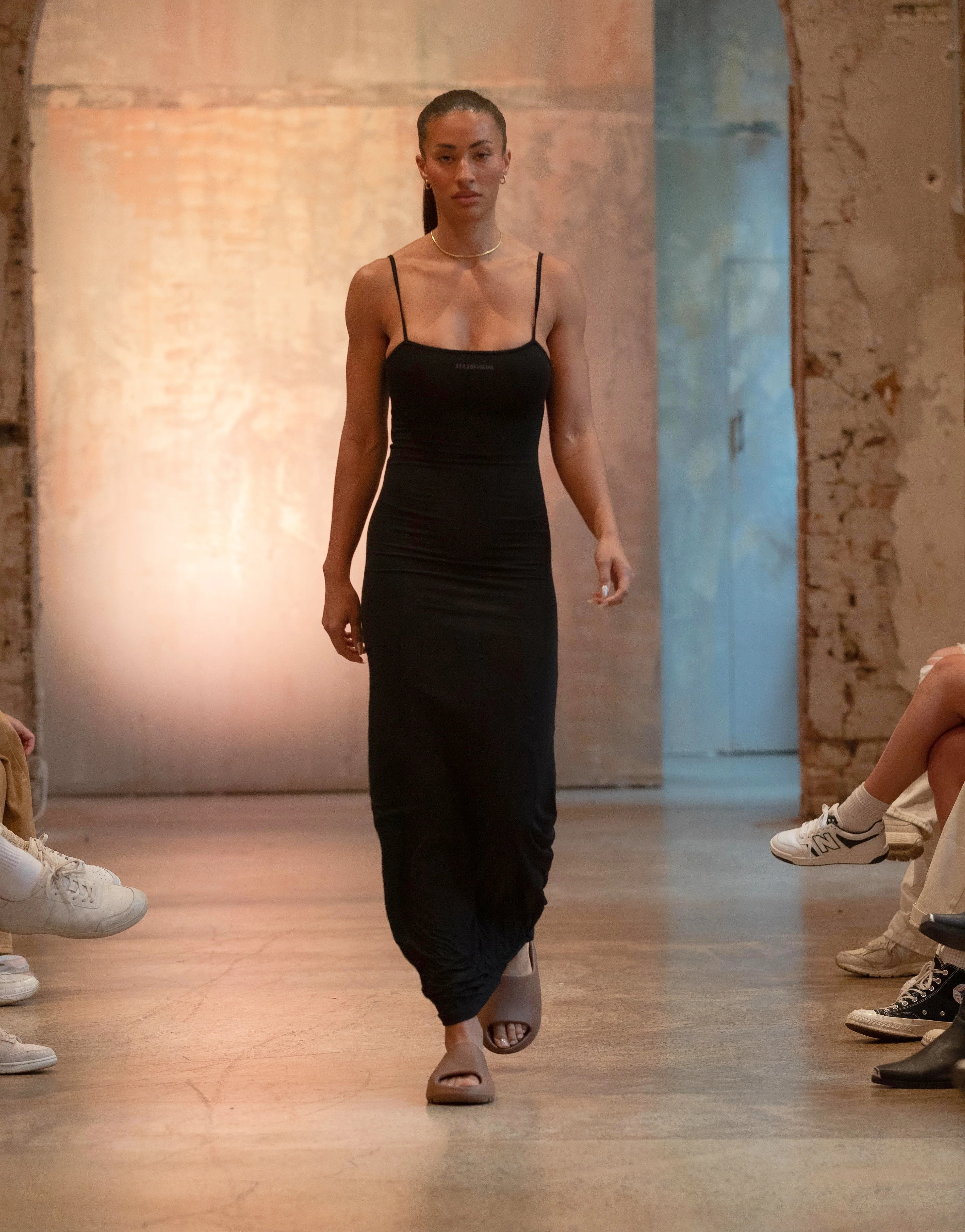 AW Oasis Dress- Storm (Black) | STAX.