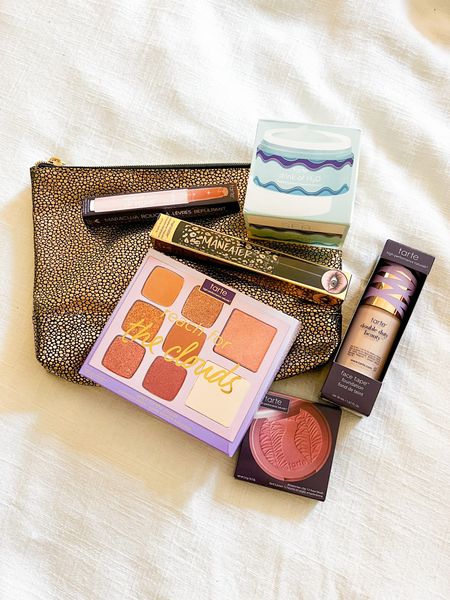 My picks from the Tarte bag sale! Perfect items to gift or keep for yourself.

Blush: Dazzled
Lip Plump: peachy beige
Foundation: 12B

#stockingstuffers #christmasgifts

#LTKHoliday #LTKbeauty #LTKunder50