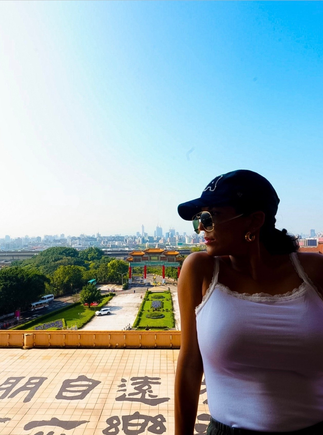 A good view, a simple fit… that’s really all I need lately 🤍

#tanktop #travel #amazon

#LTKstorytime #LTKootd #LTKdayinmylife