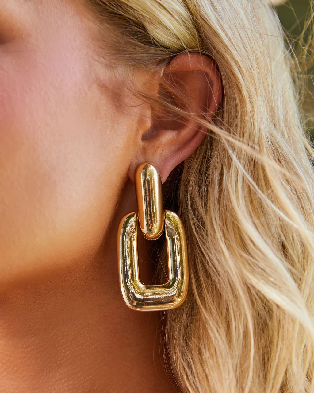 Court Glam Doorknocker earrings | VICI