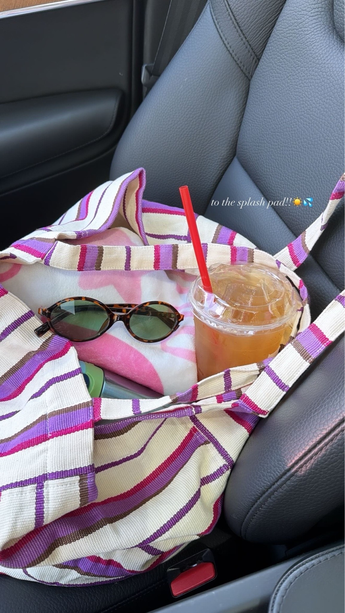 Canvas tote bag☀️💗

Mom bag

#LTKdayinmylife #LTKmomlife #LTKKids