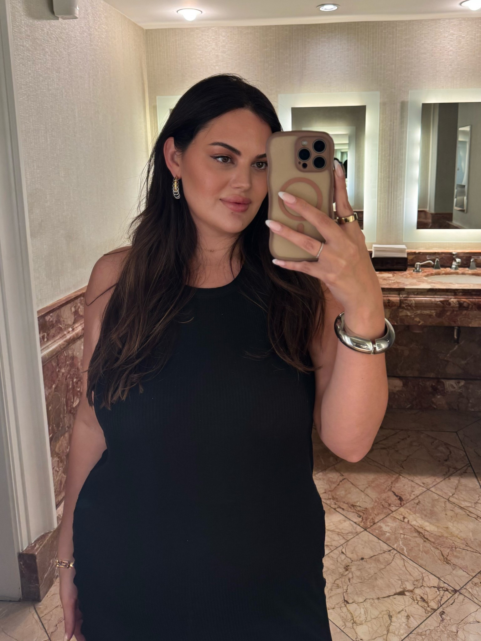 Cute tank dress 

#LTKMidsize #LTKFindsUnder100