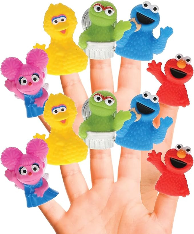 Sesame Street 10 Piece Finger Puppet Set - Educational Party Favors & Bath Toys | Amazon (US)