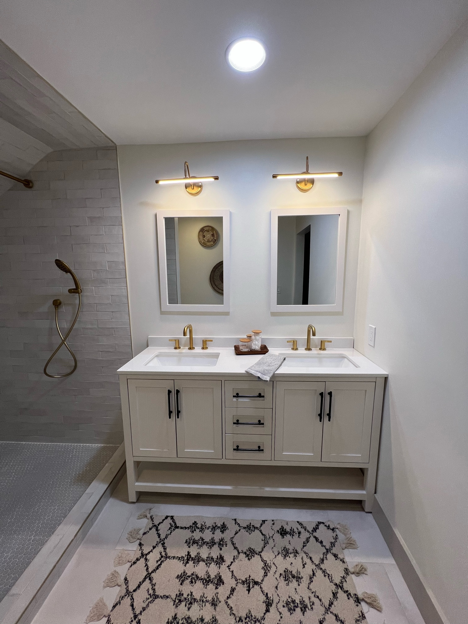 Love how this bathroom came out! 

#LTKFind #LTKhome #LTKsalealert