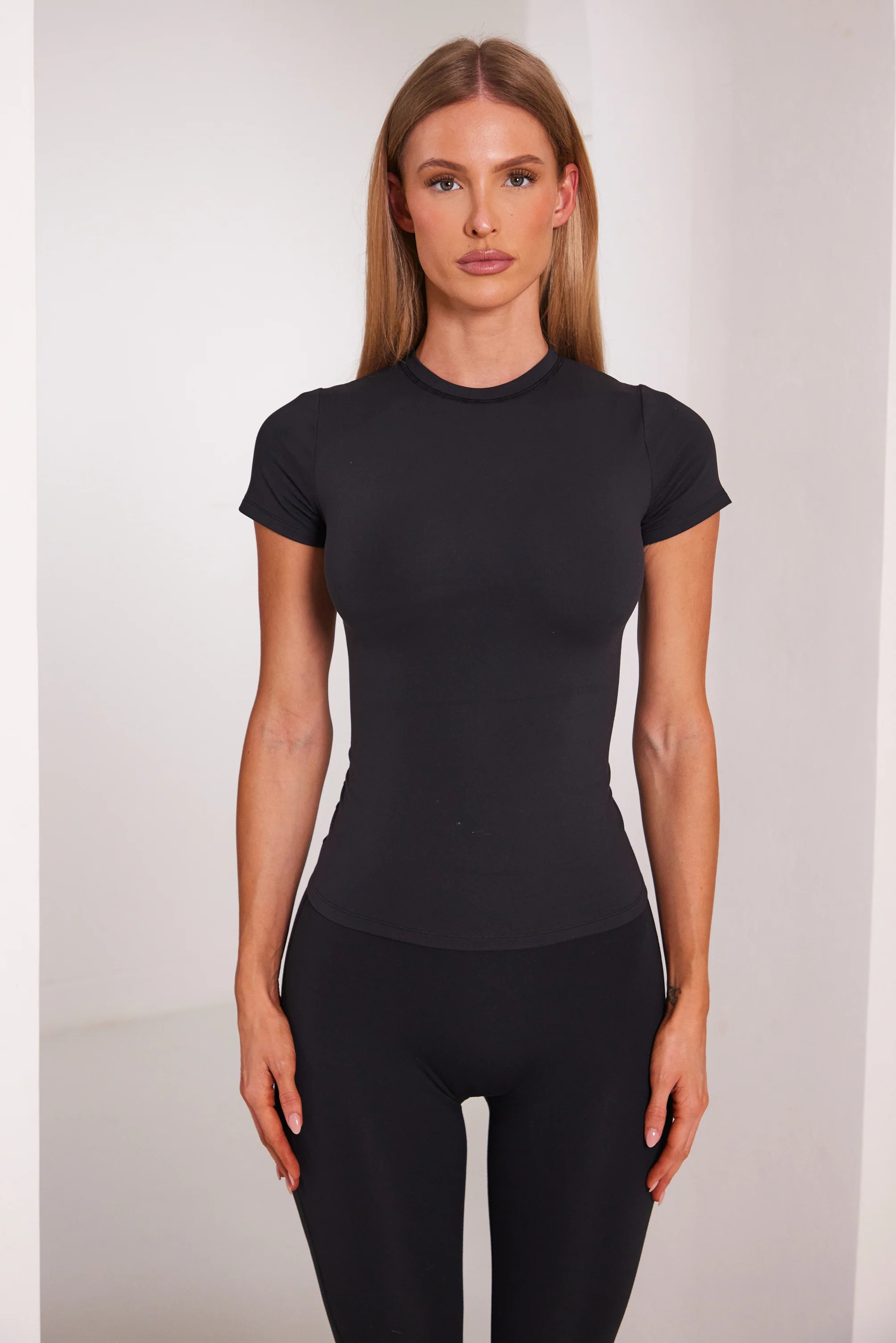 The Sculpt short sleeve tee - Black | Mars The Label