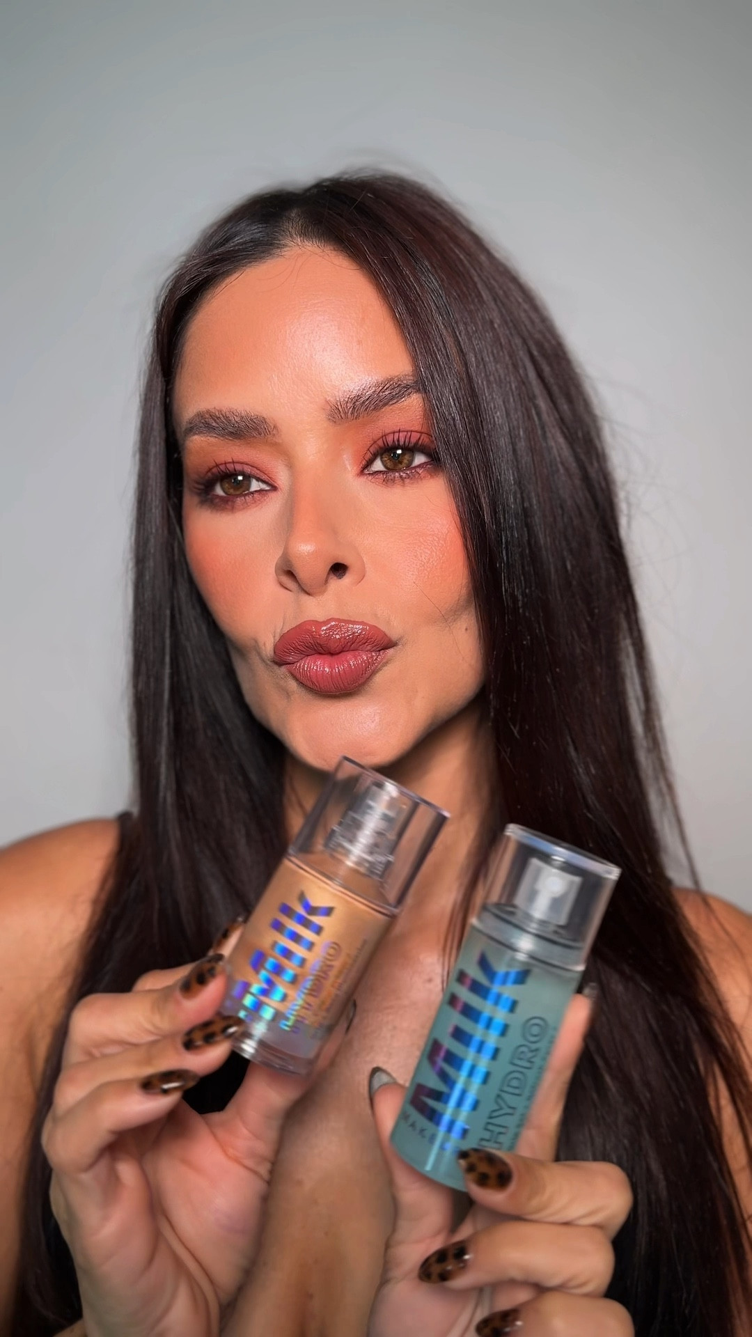 New Milk Makeup hydro grip primer ✨✨ The Illuminating primer you didn’t know you needed 

#LTKSeasonal #LTKVideo #LTKBeauty