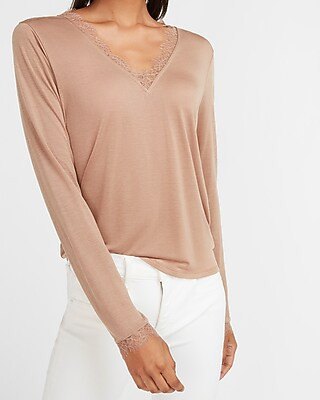 Skimming Lace Trim V-Neck Tee | Express