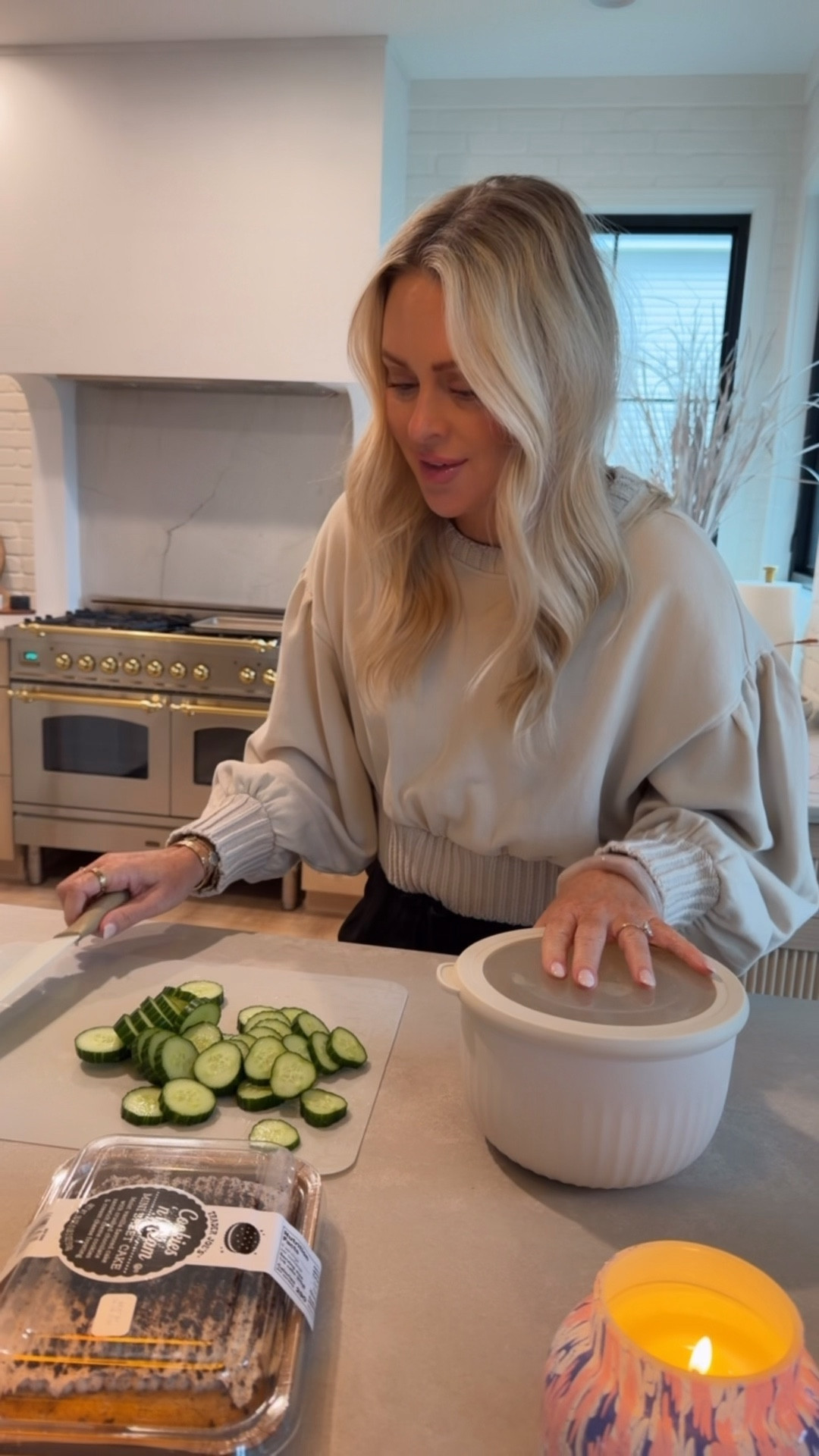 My go to track pants + found similar tops! Endless ways to wear these & look polished but so so comfy! Also come in navy now! I’m in smalls. 


Spring outfits. Casual. OOTD. Track pant. 

#LTKootd #LTKdayinmylife #LTKgrwm