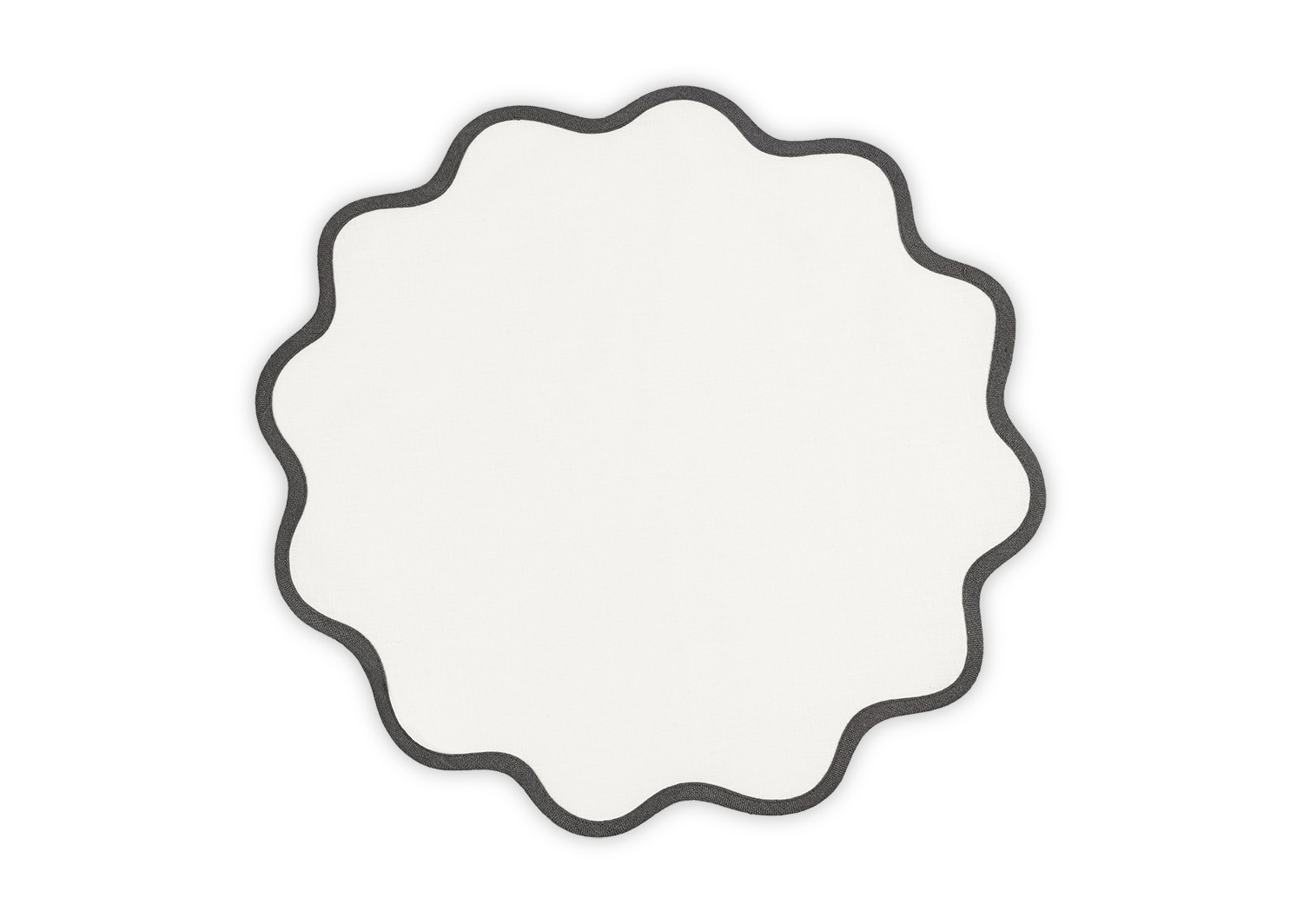Scallop Edge Placemat - set of 4 | Matouk