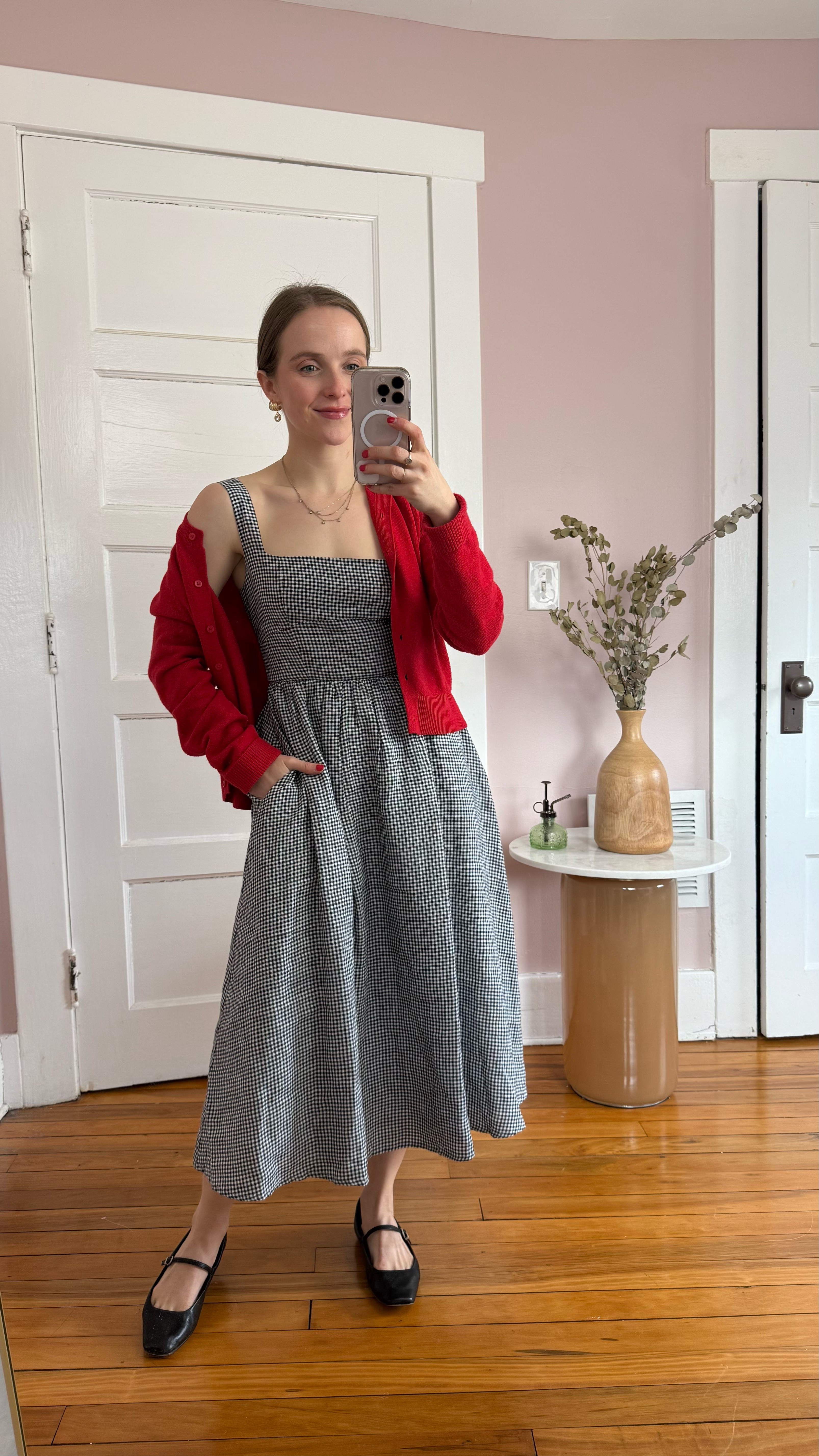 Quince gingham European linen dress wearing xs

Lined & has pockets 
365 day free returns 

Europe summer dress, linen look, sundress 





#LTKSeasonal #LTKSaleAlert #LTKStyleTip