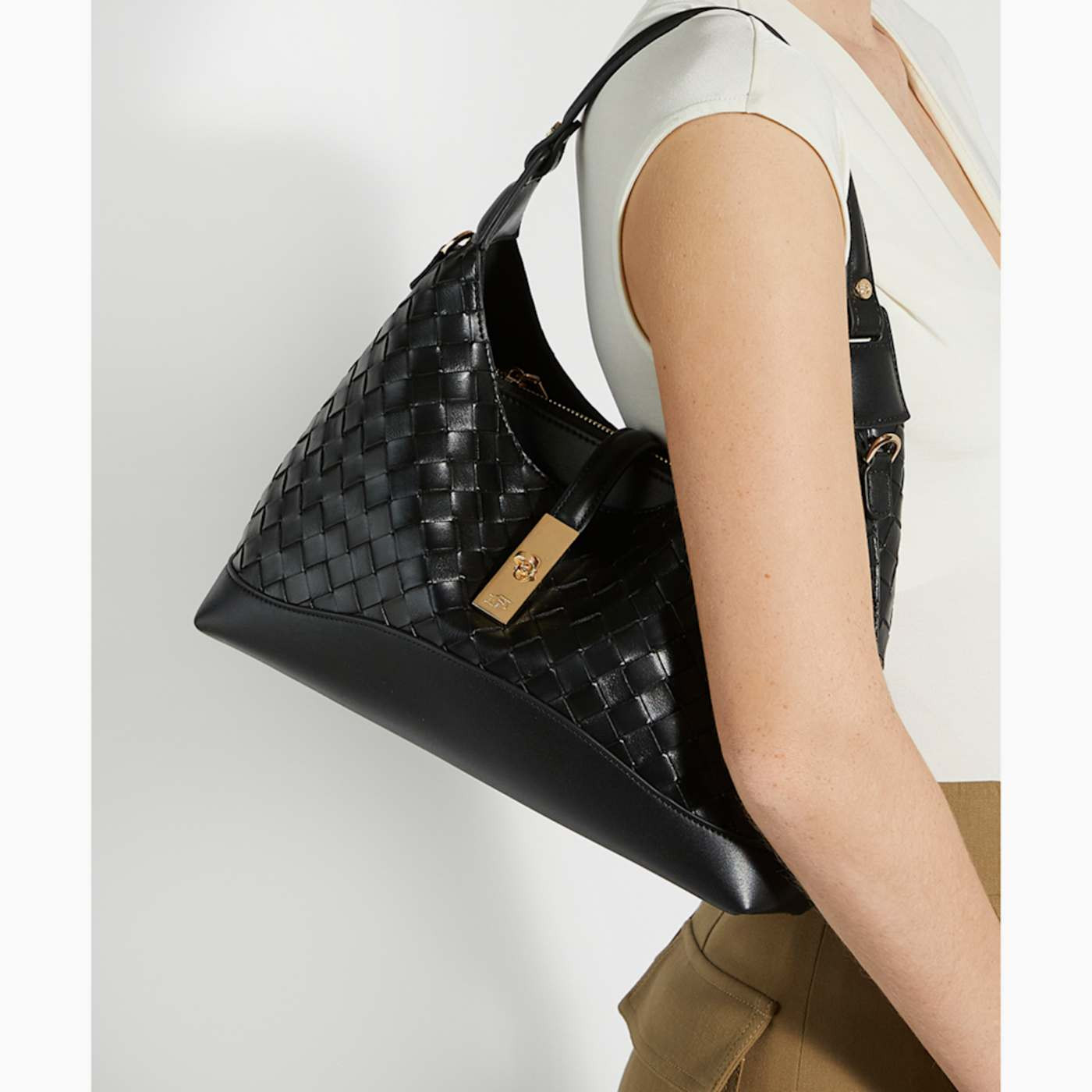 Dorset - Black | Dune (EU)