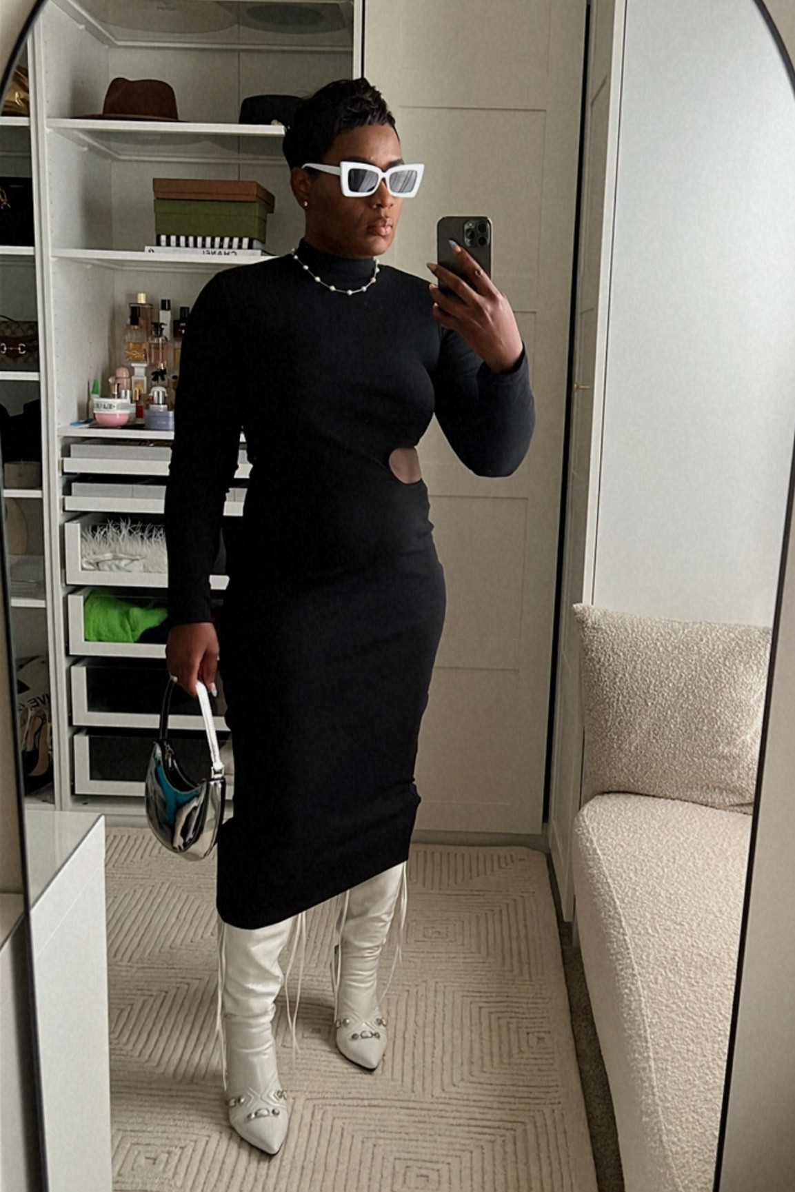 Casual Holiday Outfit — the accessories brought it all together 🖤✨

#LTKsalealert #LTKFind #LTKHoliday