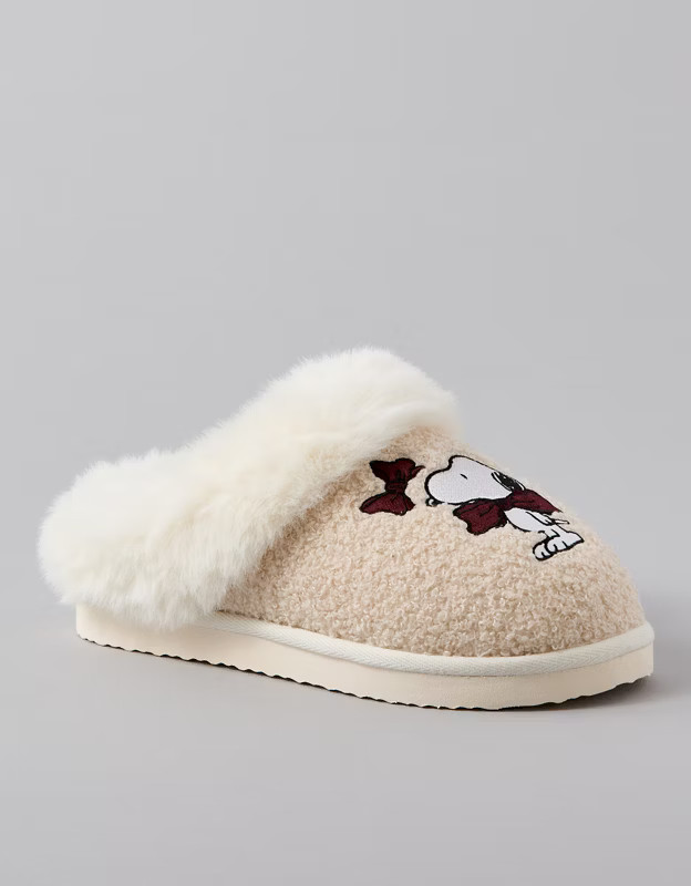 AE Snoopy Scuff Slipper | American Eagle Outfitters (US & CA)