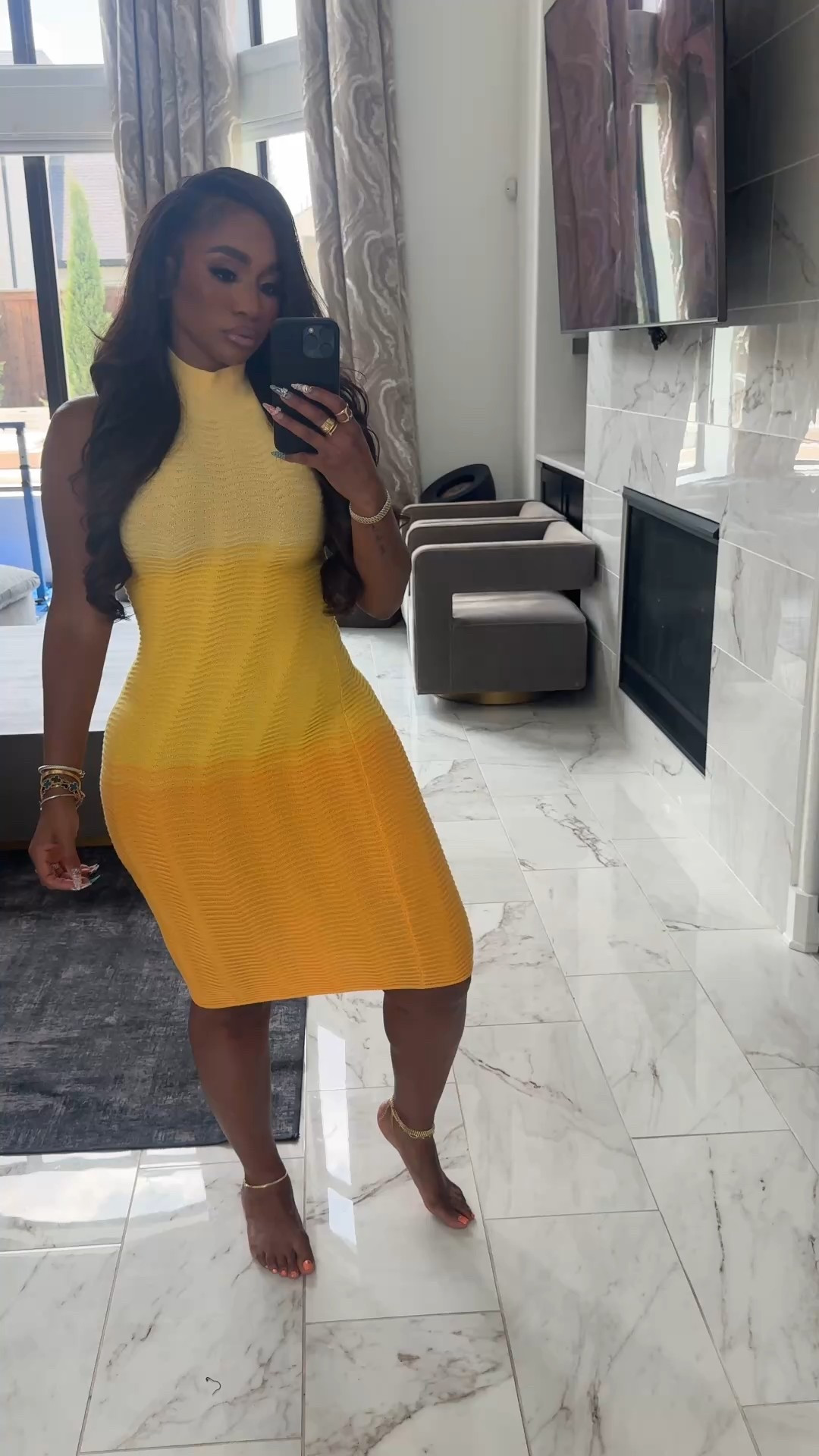 Yellow ombré bodycon midi dress! Wearing a Medium! Has a ton of stretch 

#LTKStyleTip
