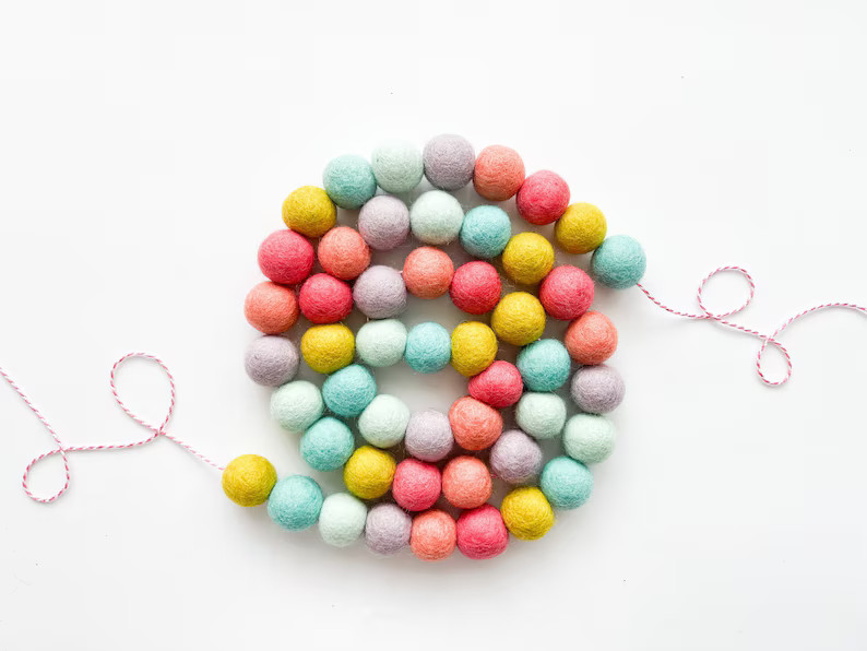 Bright Happy Summer Felt Ball Garland Collaboration w/ Opal + Olive and @thepeachydot 2022, Bunti... | Etsy (US)