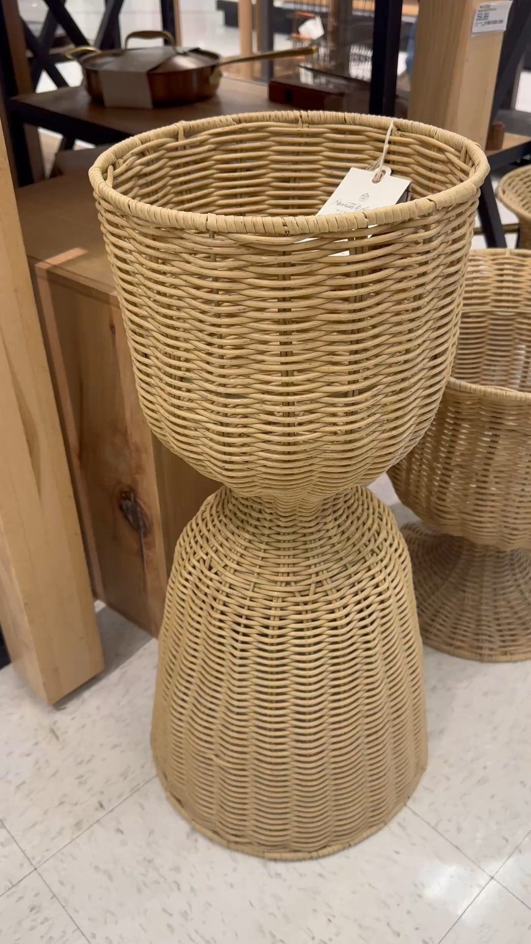 planter, outdoor decor, chic home, target home

#LTKFindsUnder50 #LTKSeasonal #LTKHome