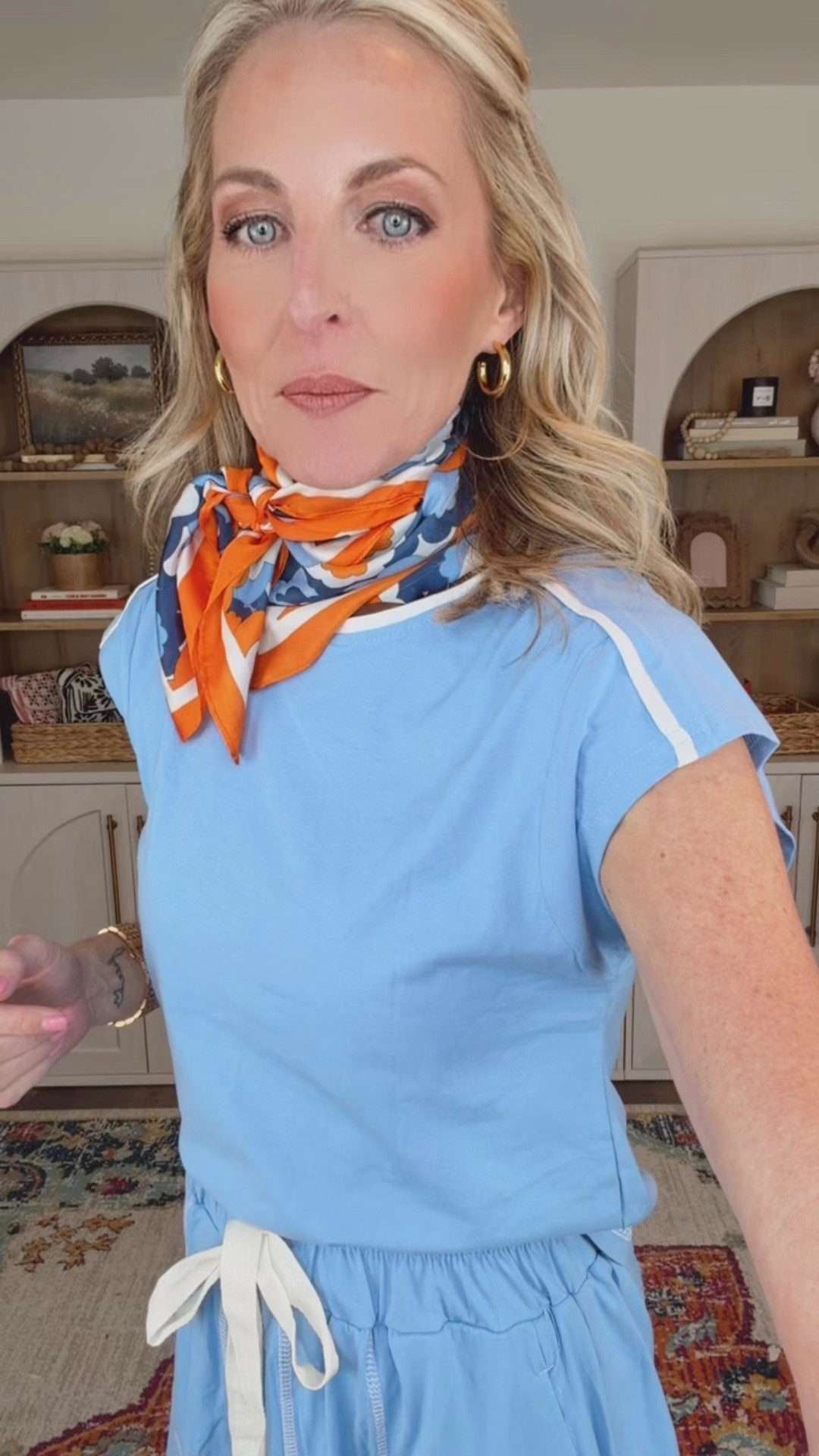 Spring called and Amazon answered. 5 Amazon sets + 5 ways to style your favorite scarf all under $40. Comment SET below and I'll DM you every single link! 

Always check stories for complete try-on’s and more details! 

Everything is linked on my LTK too @lightandlifestyled 🔗