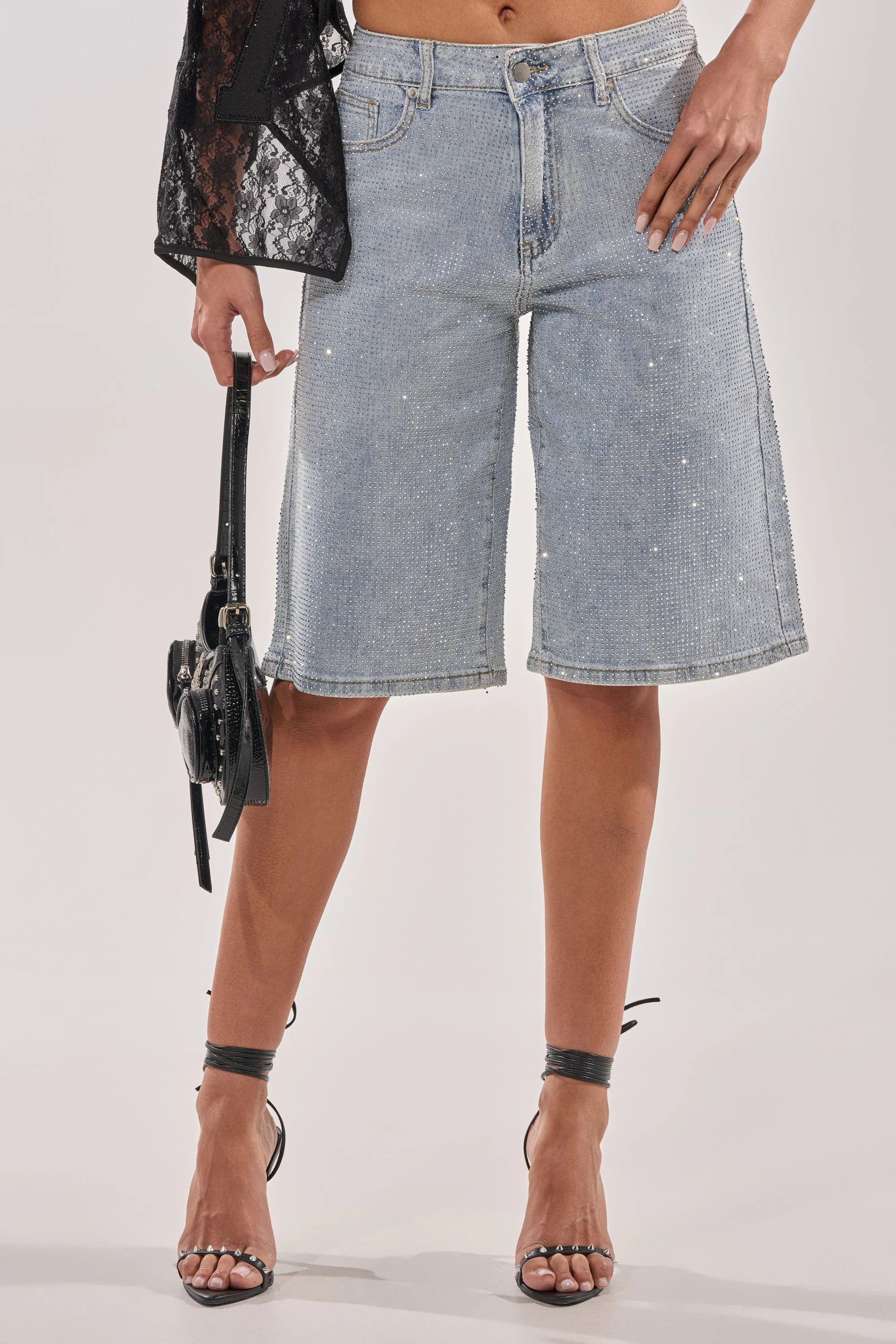 BLING BLING RHINESTONE BERMUDA SHORT | AKIRA