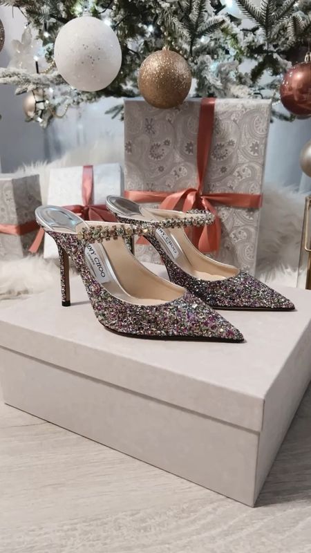 Bing mules 100 mm - Jimmy Choo

Shoes pumps party sandals Xmas metallic designer aquazzura jewellery 

#LTKshoecrush #LTKGiftGuide #LTKwedding