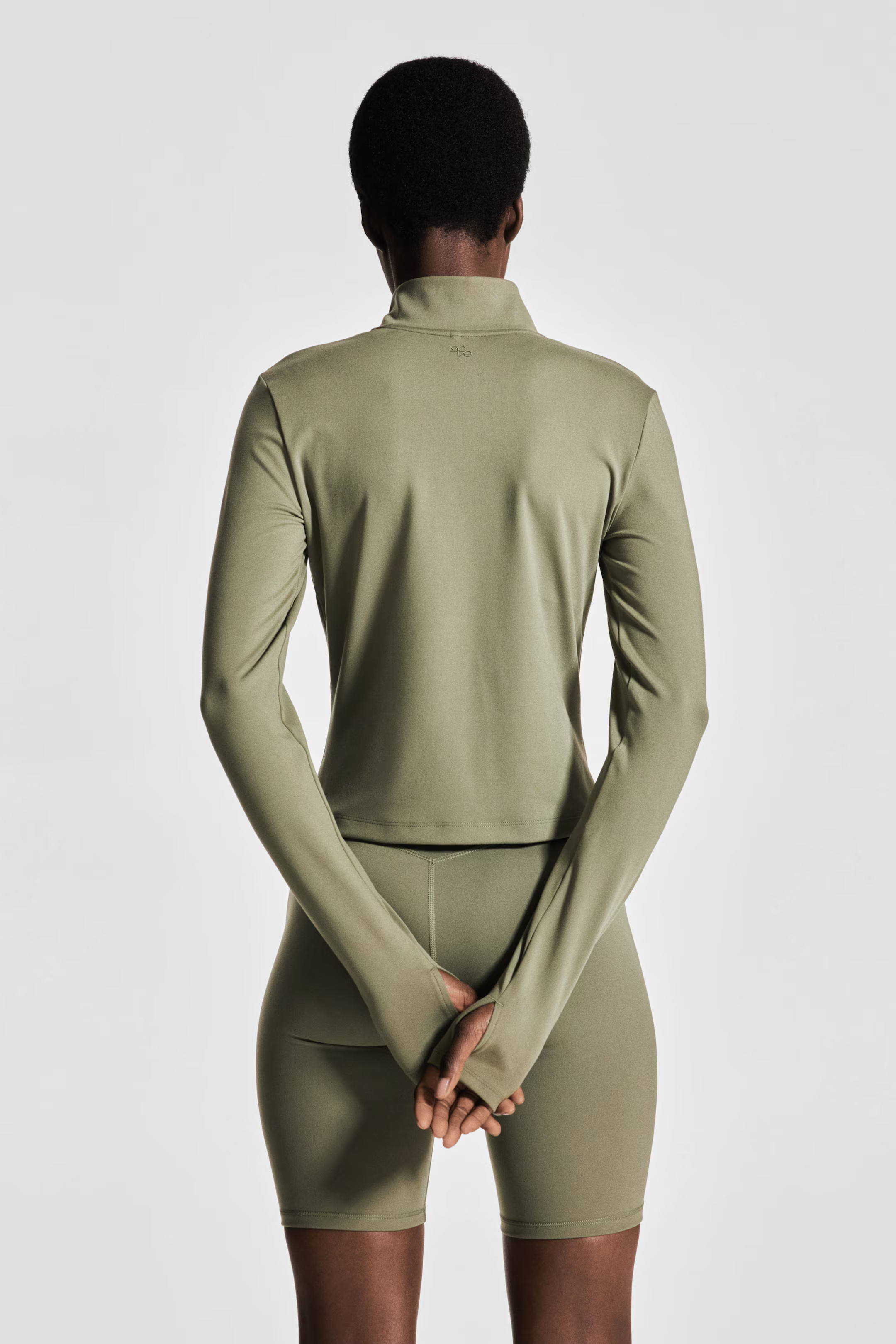 Sportshirt mit SoftMove™ | H&M (DE, AT, CH, NL, FI)