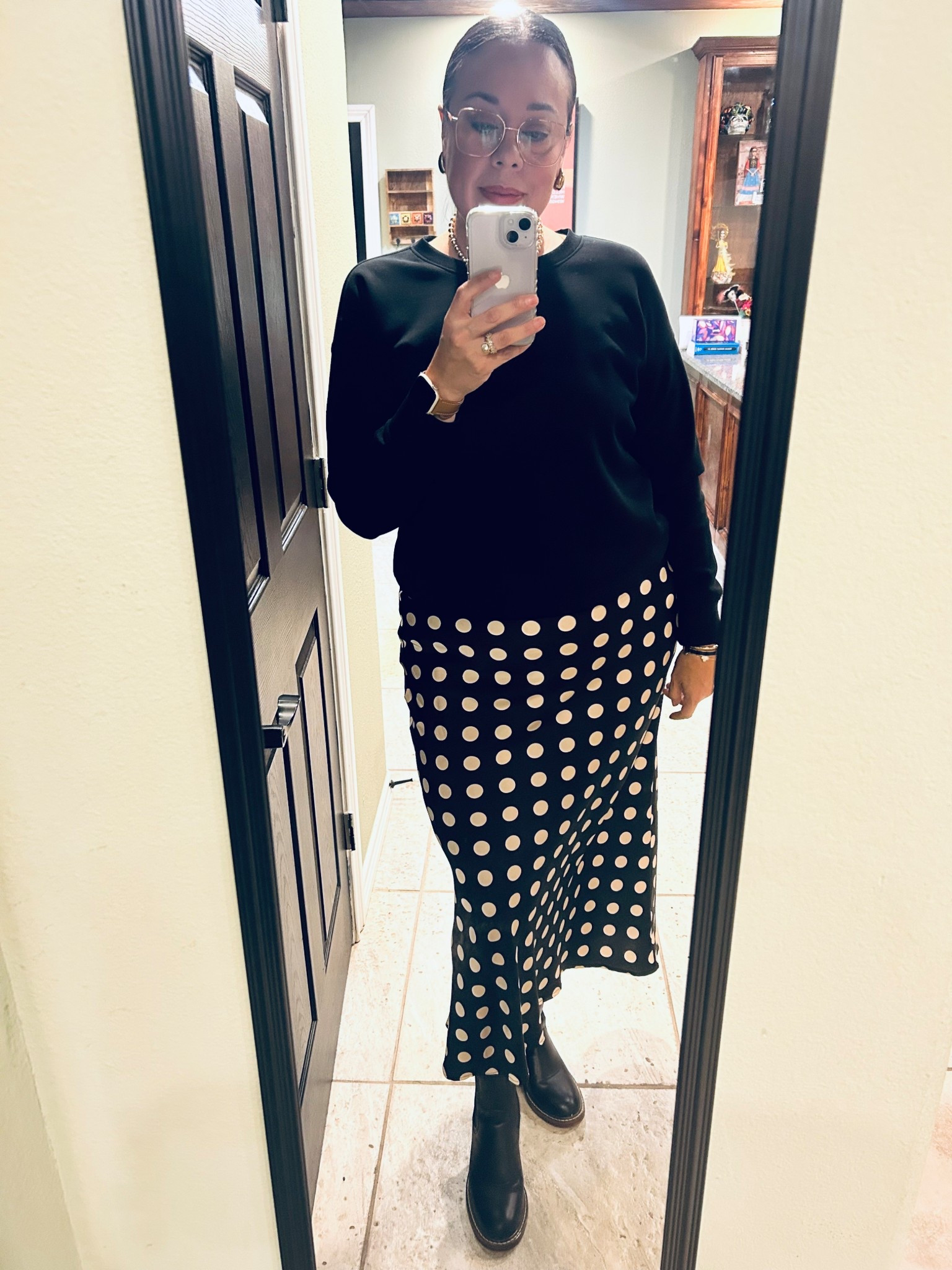 Pair a sweatshirt with a skirt and your ready for the office! 

#LTKMidsize #LTKStyleTip #LTKOver40