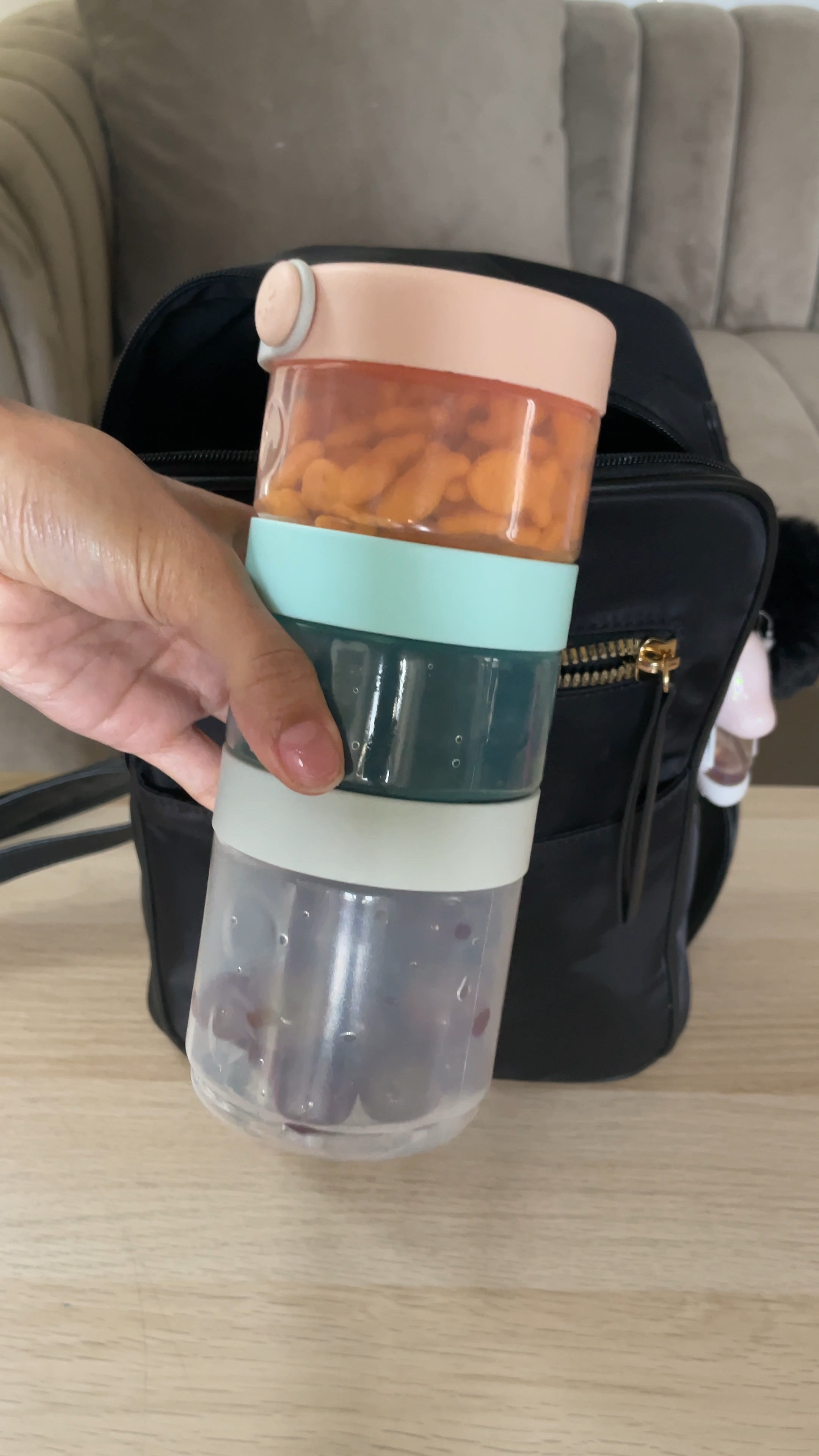 SELEWARE Portable Stackable Food Storage Containers for Snacks