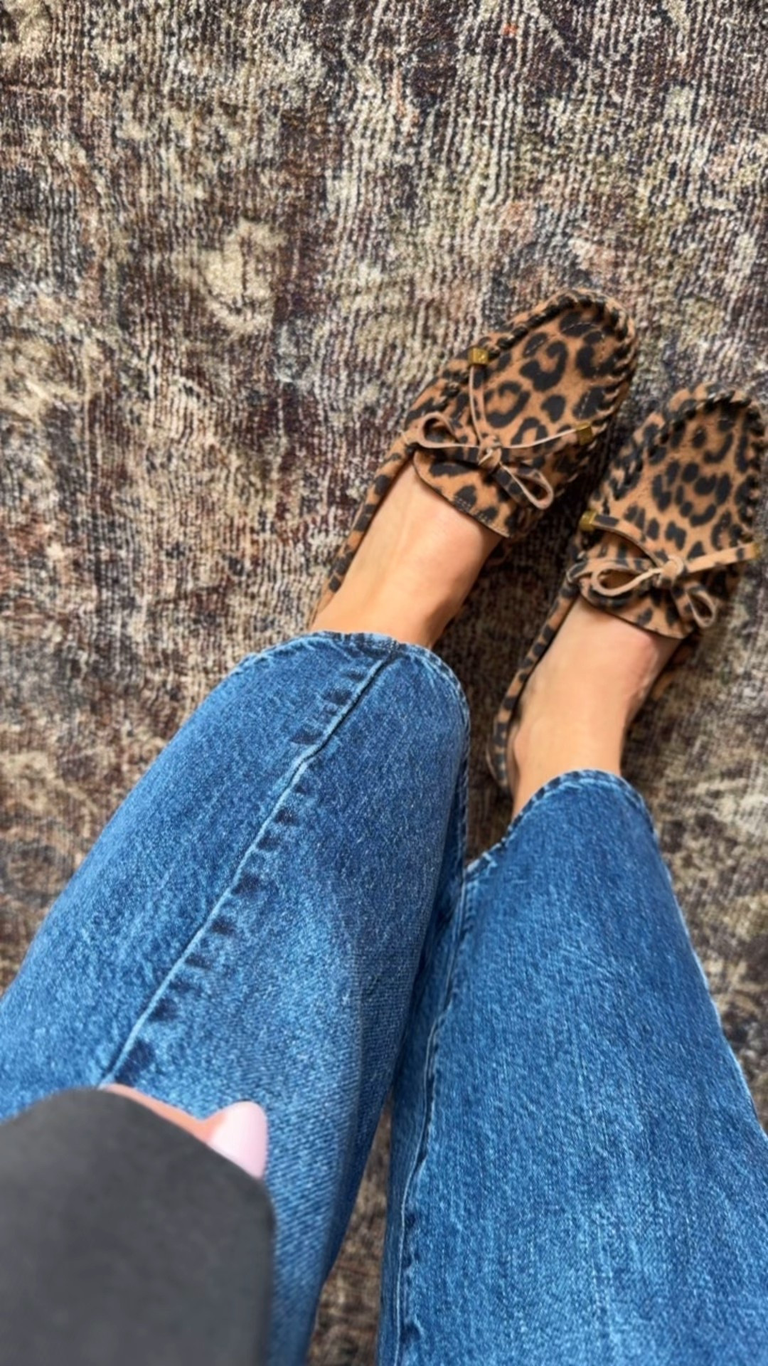 Leopard loafer. 
Jeans tts, 25 regular 

#LTKSeasonal