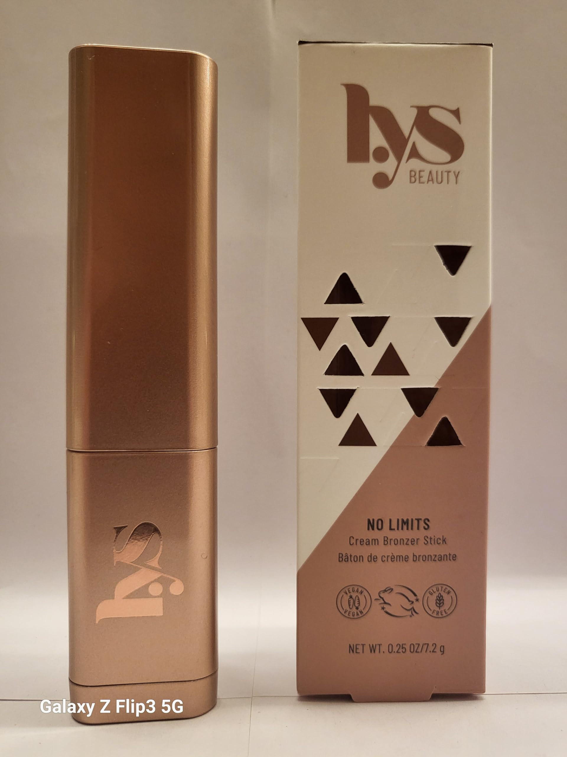 LYS No Limits Cream Bronzer and Contour Stick (Worthy, One size) | Amazon (US)